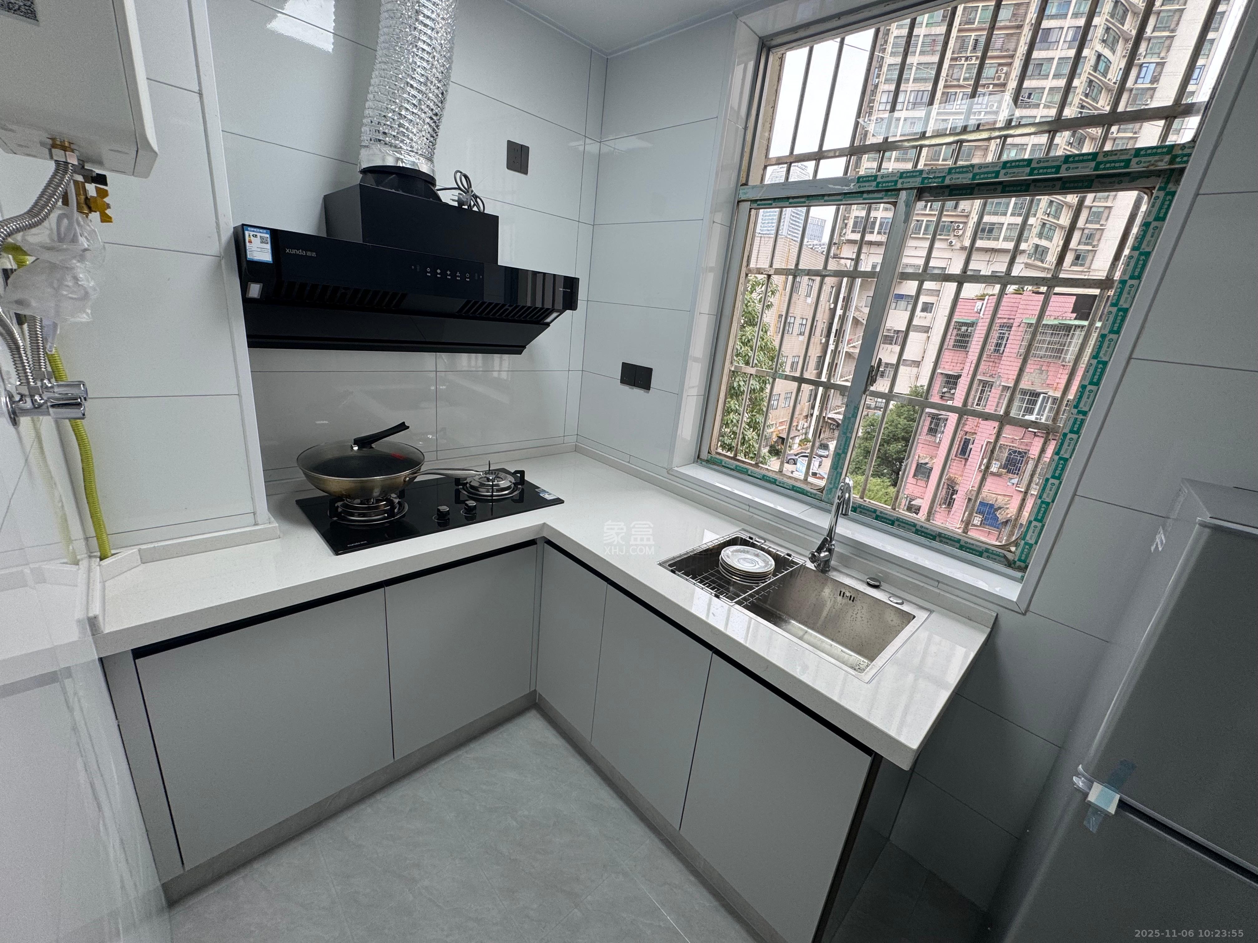 湖商住宅楼  2室2厅1卫    2500.0元/月室内图