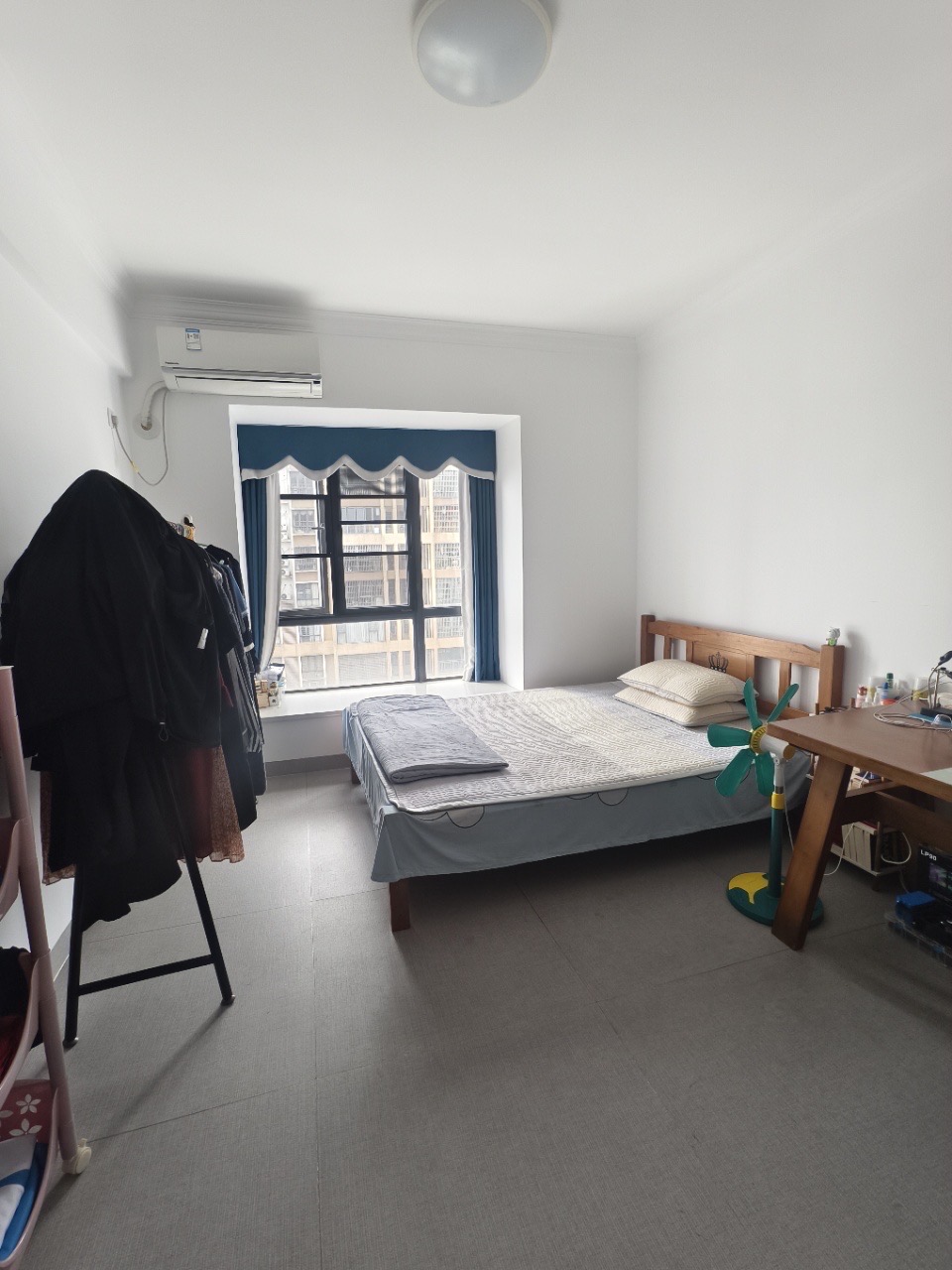 省政协小区  3室2厅2卫    159.0万客厅