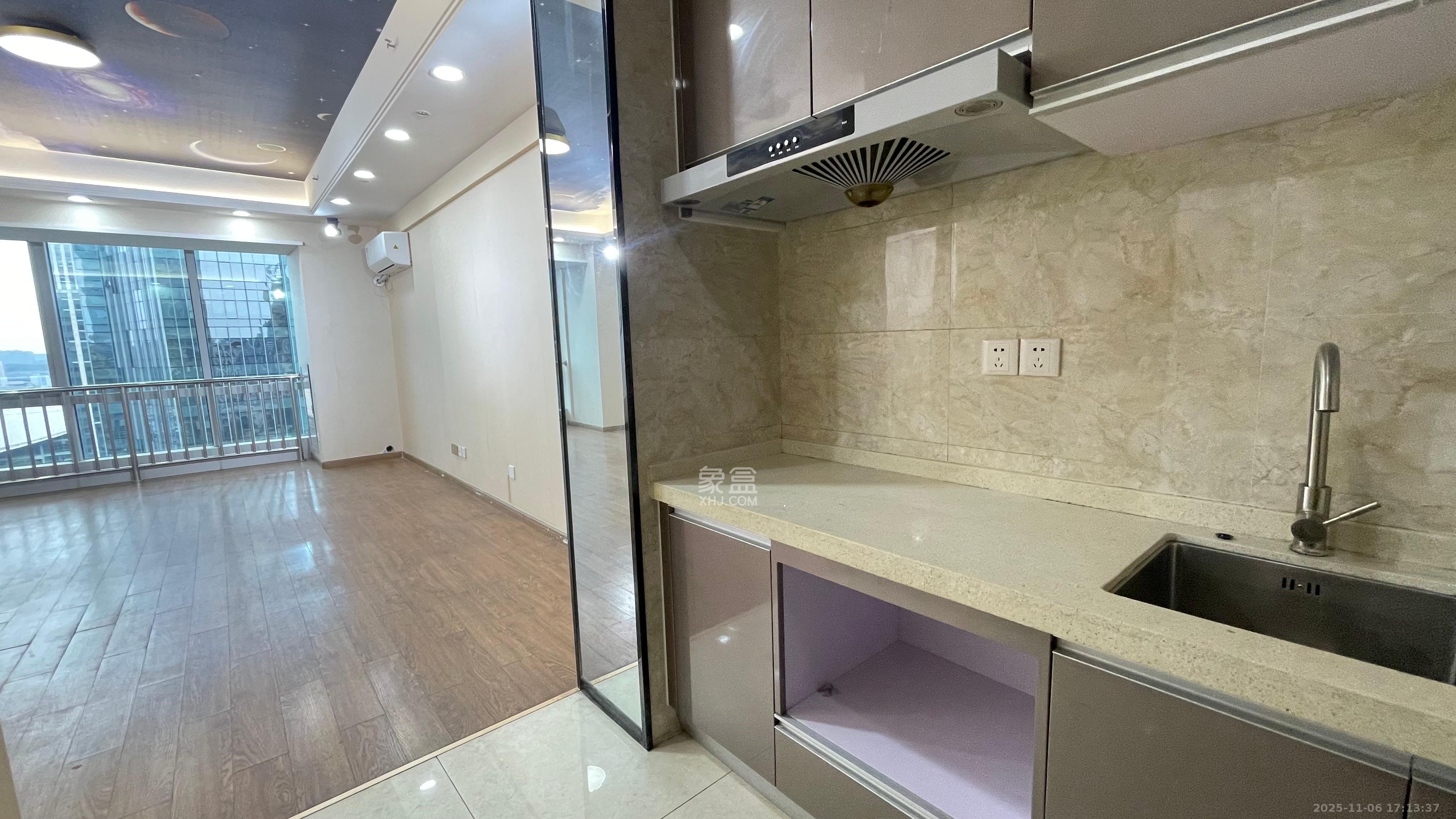 德思勤城市广场（宝格丽公寓）  1室1厅1卫    2100.0元/月