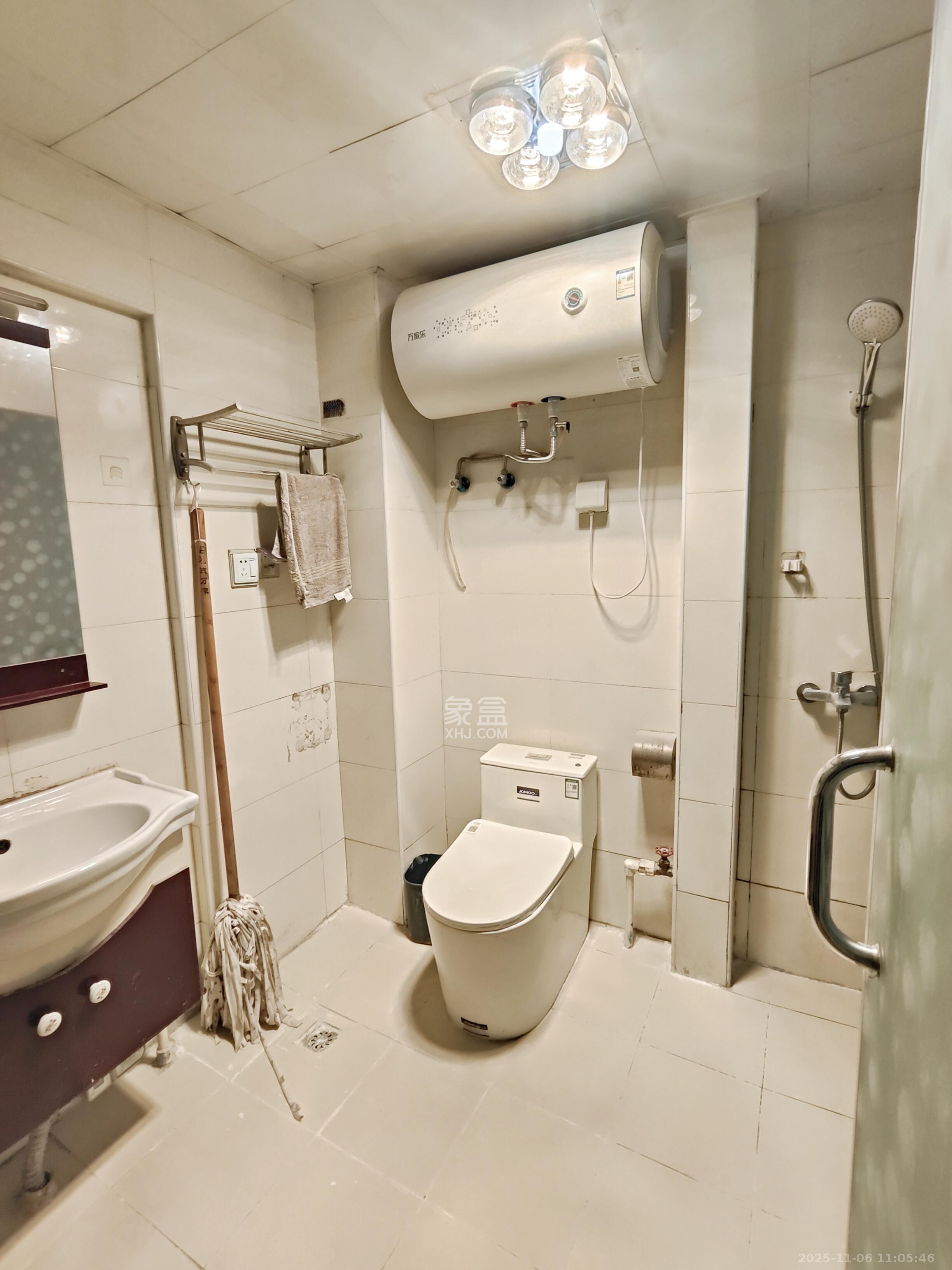 兰卡威国际  1室1厅1卫    1600.0元/月室内图