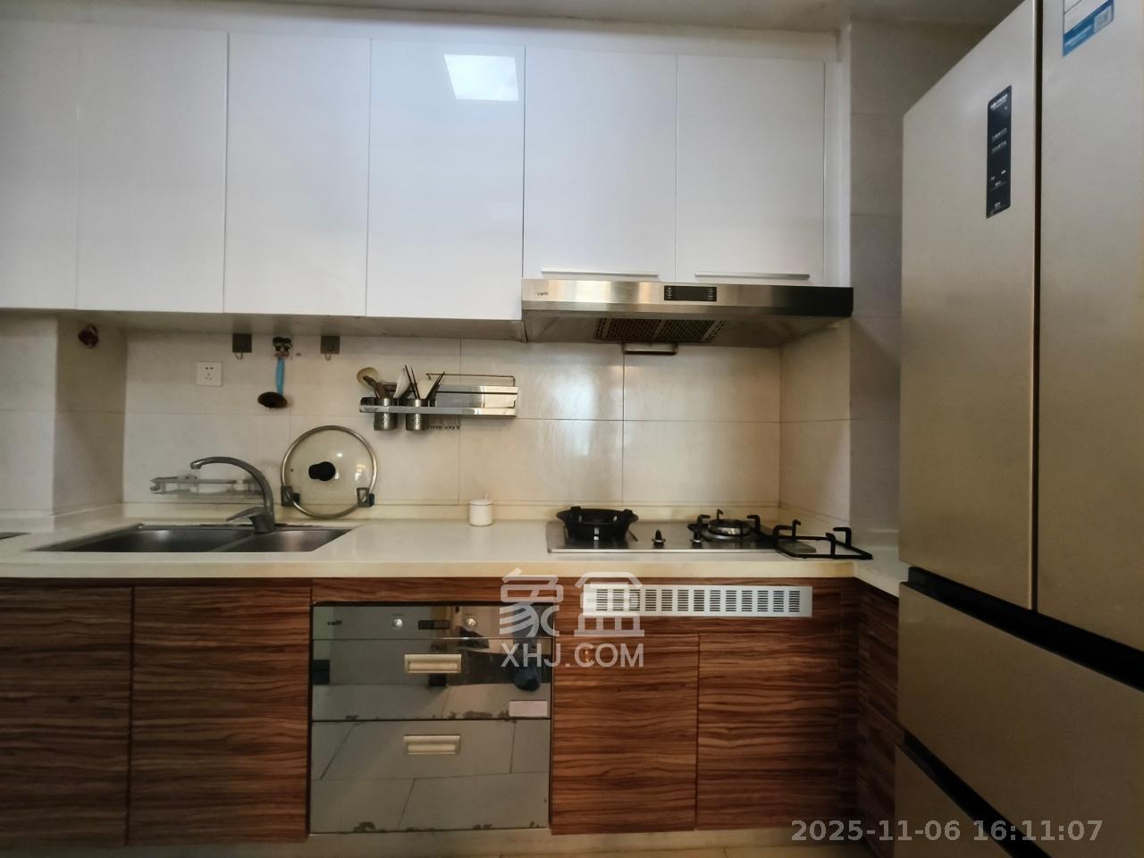 中海国际四期 2室2厅1卫 2100.0元/月 中海国际四期 2室2厅1卫 2100.0元/月室内图