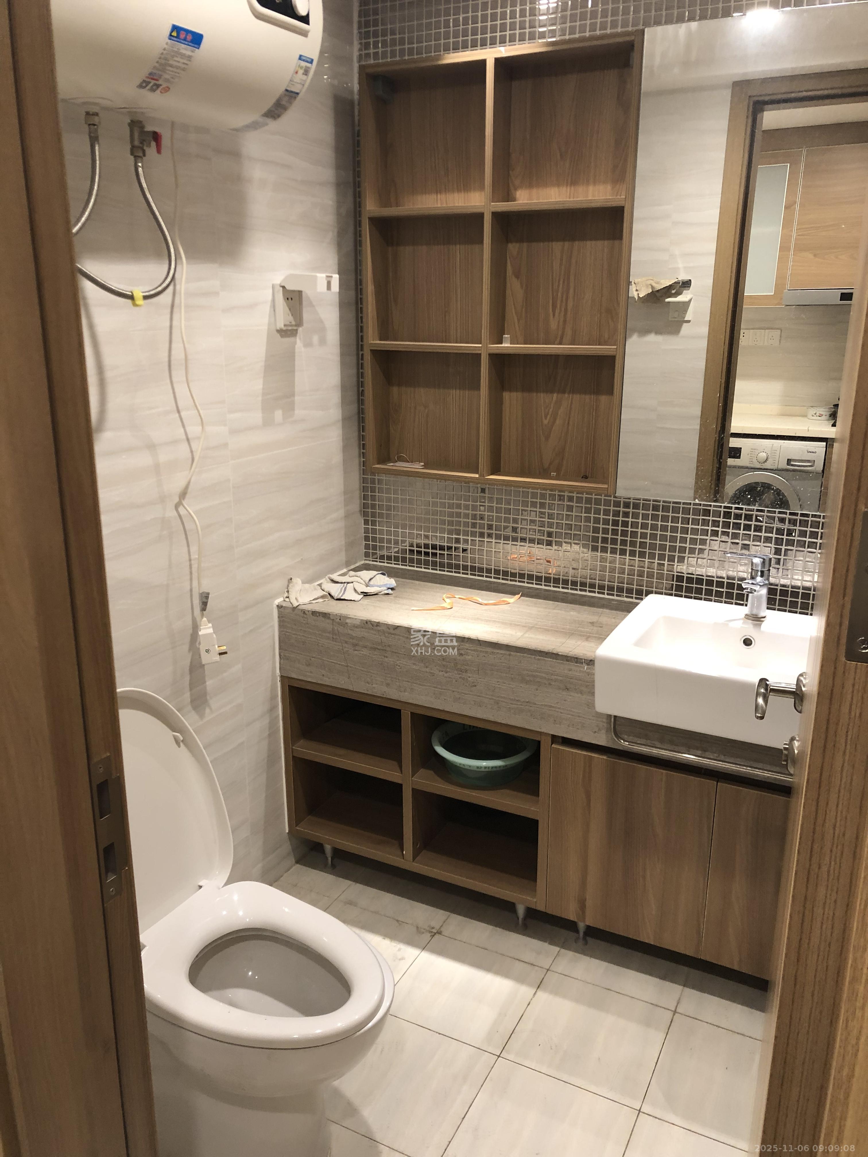 恒大翡翠华庭 1室1厅1卫 1400.0元/月 恒大翡翠华庭 1室1厅1卫 1400.0元/月室内图