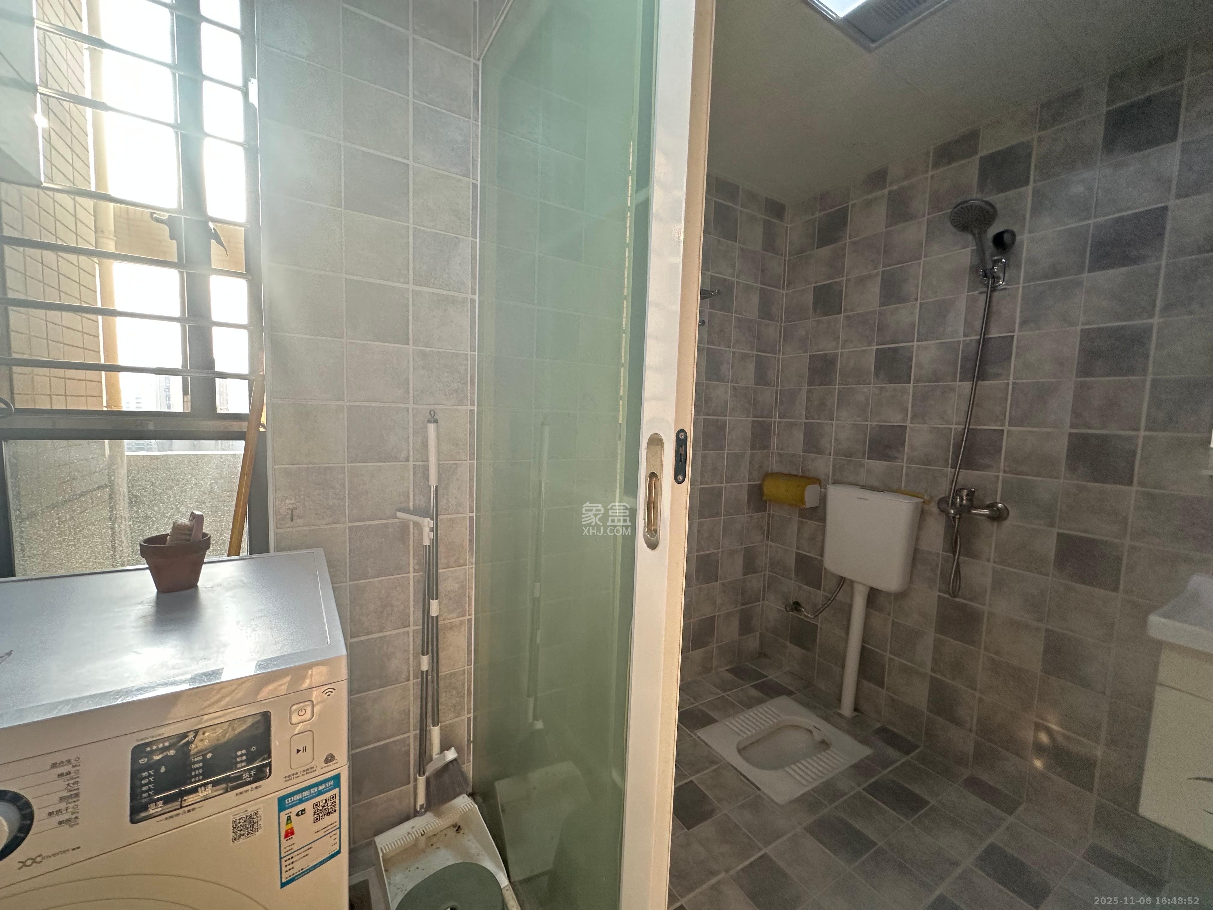 天鸿天府（天鸿中央大院）  2室1厅1卫    2100.0元/月室内图