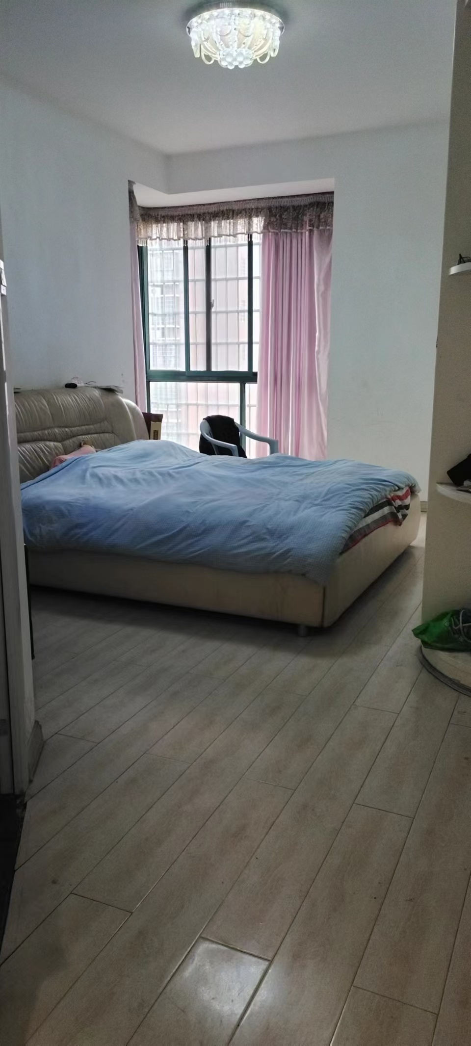 水木华庭  3室2厅2卫    49.8万卧室