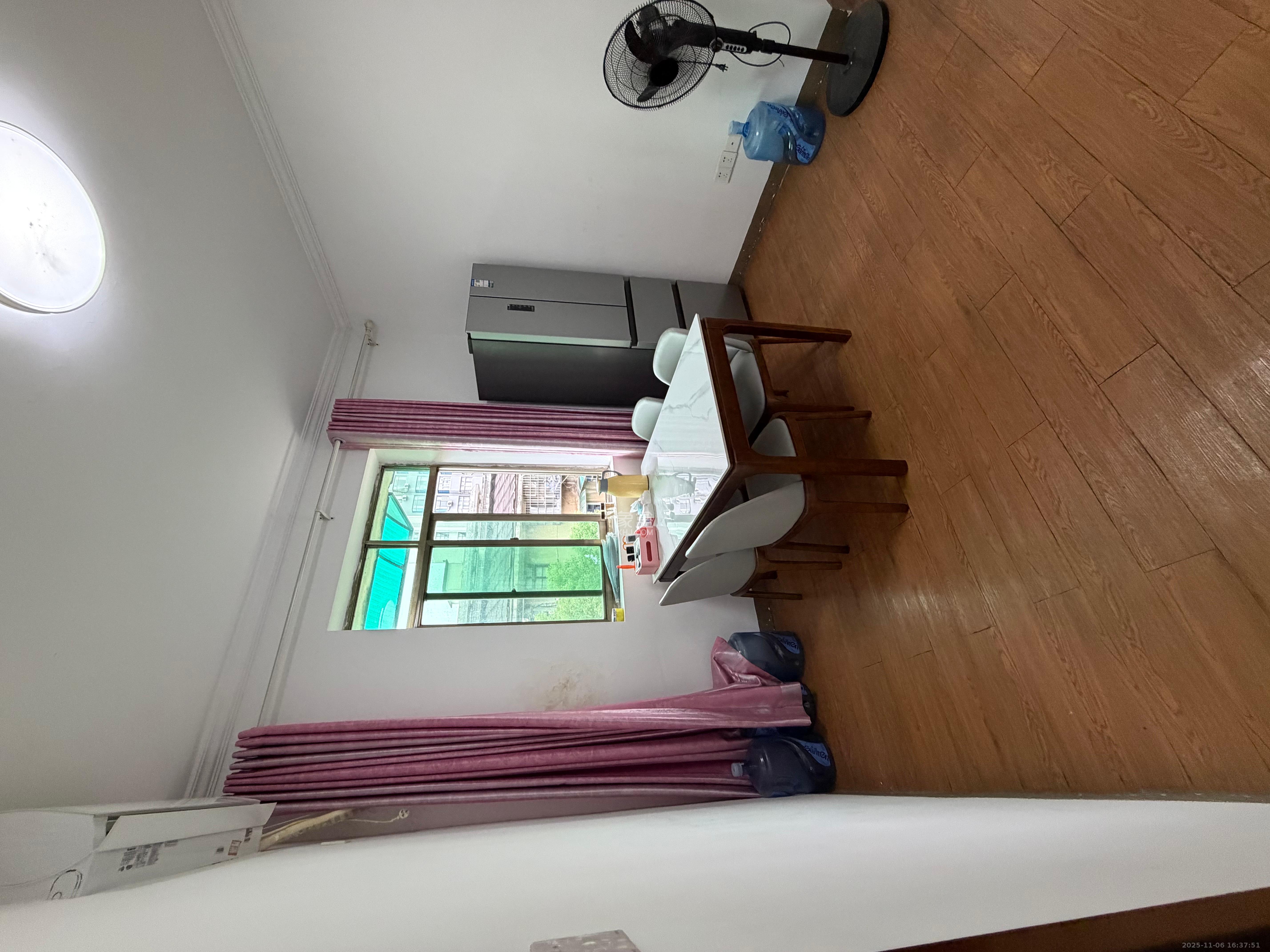 窑岭东村散盘  2室1厅1卫    1400.0元/月室内图