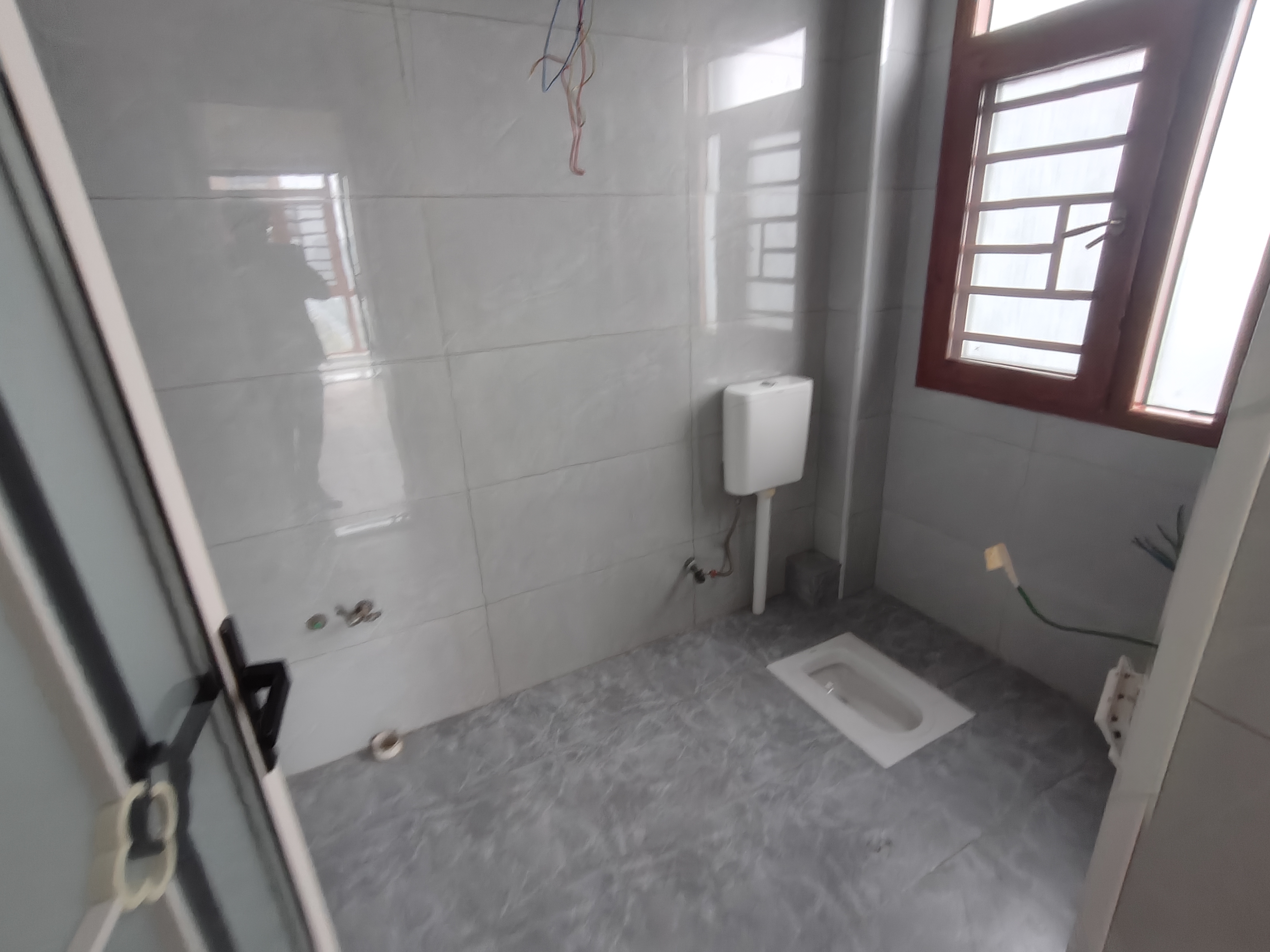 尚书房  4室2厅2卫    3000.0元/月室内图