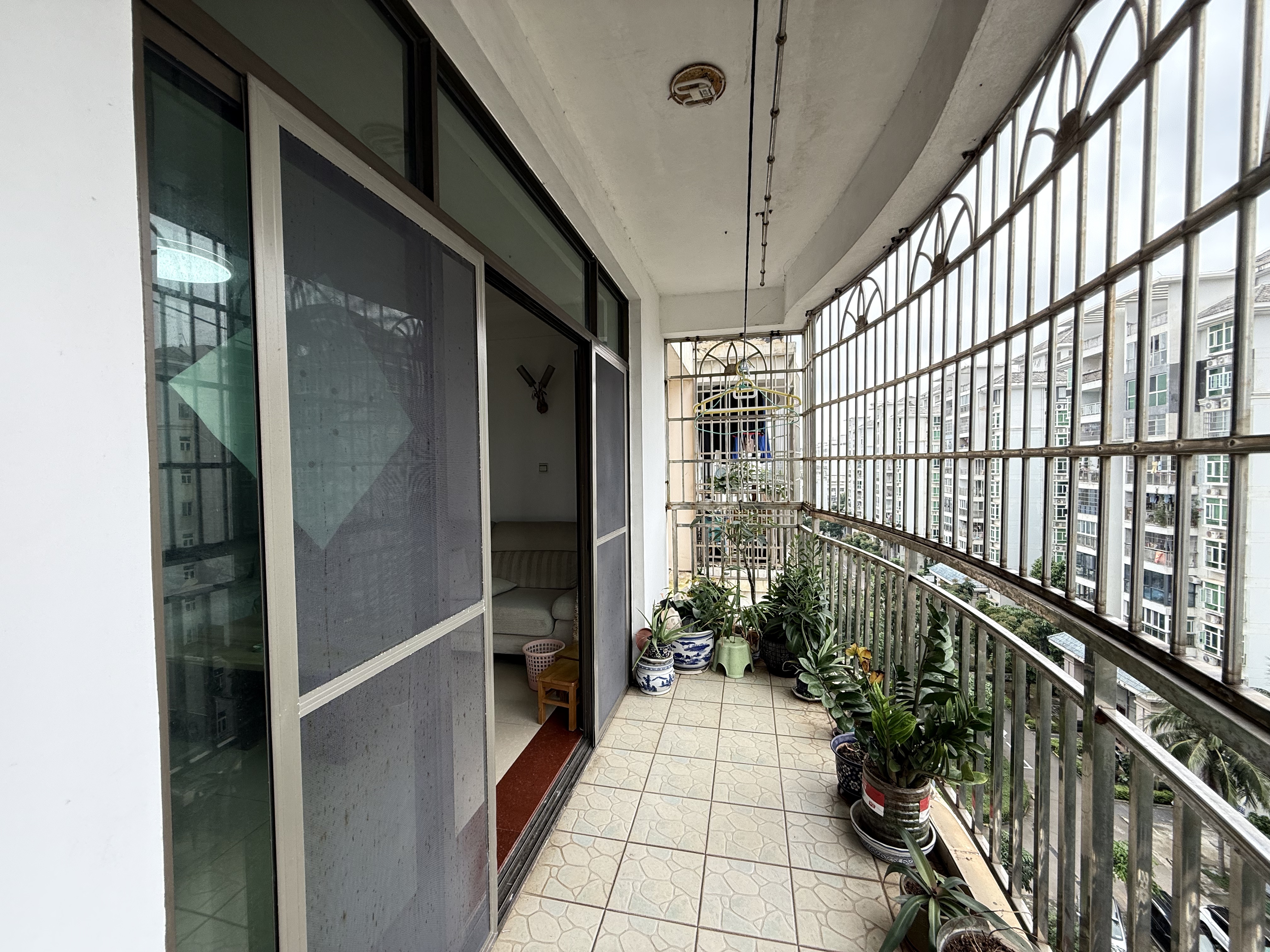 北方万银花园二期 3室2厅2卫 2600.0元/月 北方万银花园二期 3室2厅2卫 2600.0元/月室内图