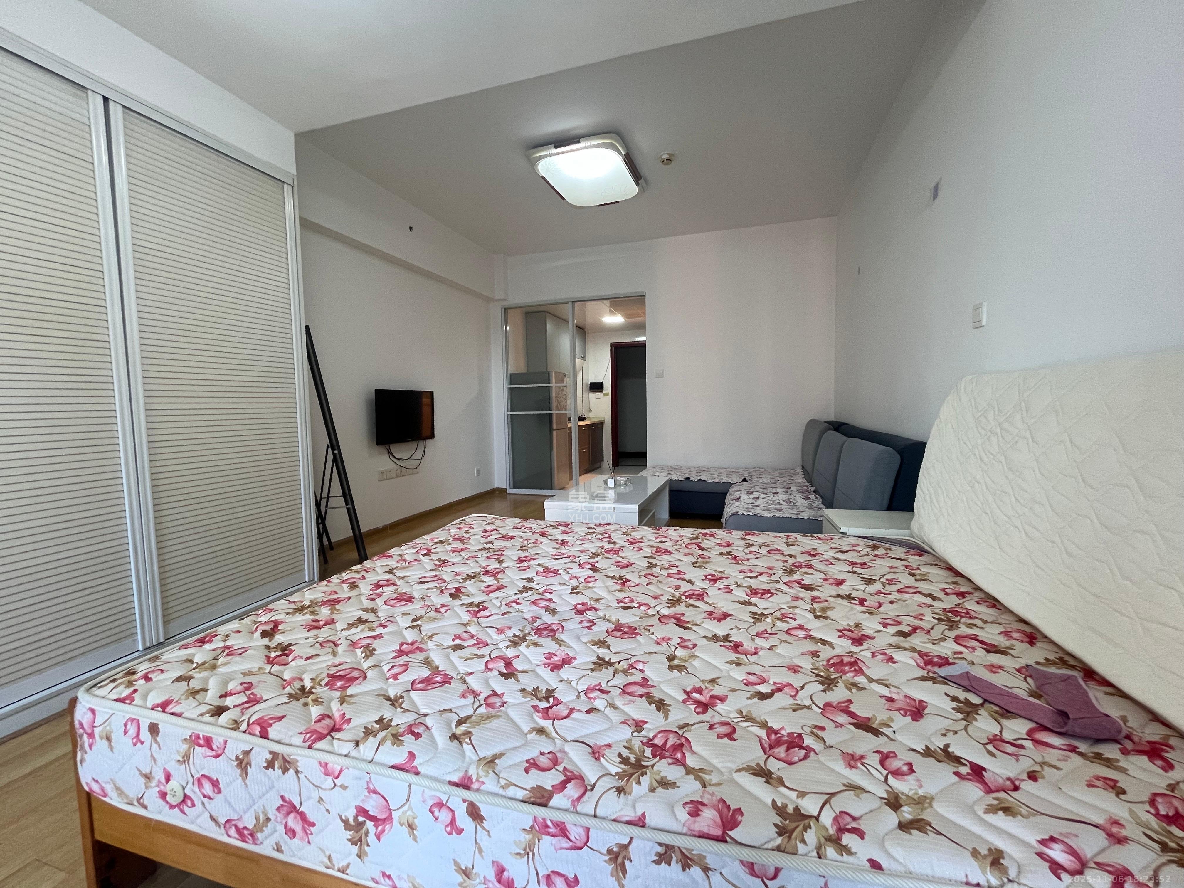 时代公馆  1室1厅1卫    1400.0元/月室内图