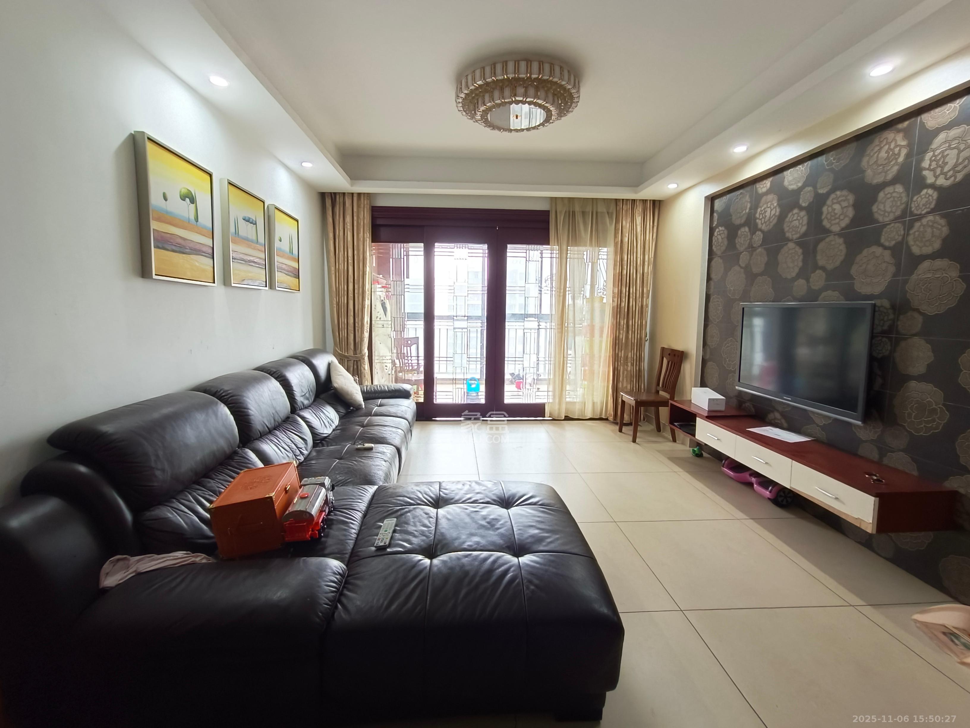 莱茵城 2室2厅1卫 2000.0元/月 莱茵城 2室2厅1卫 2000.0元/月室内图