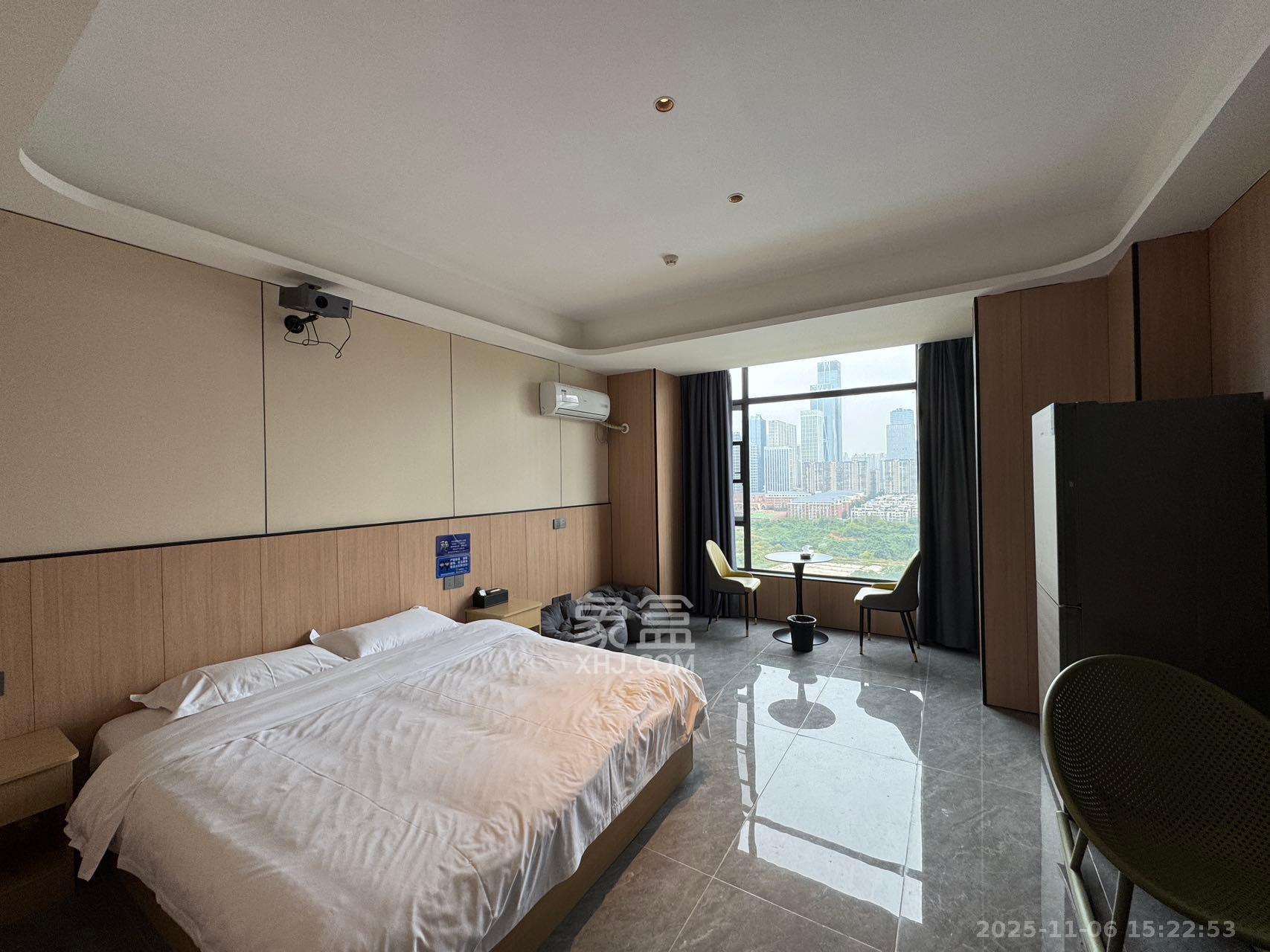 卓越中寰 2室1厅1卫 2600.0元/月 卓越中寰 2室1厅1卫 2600.0元/月室内图