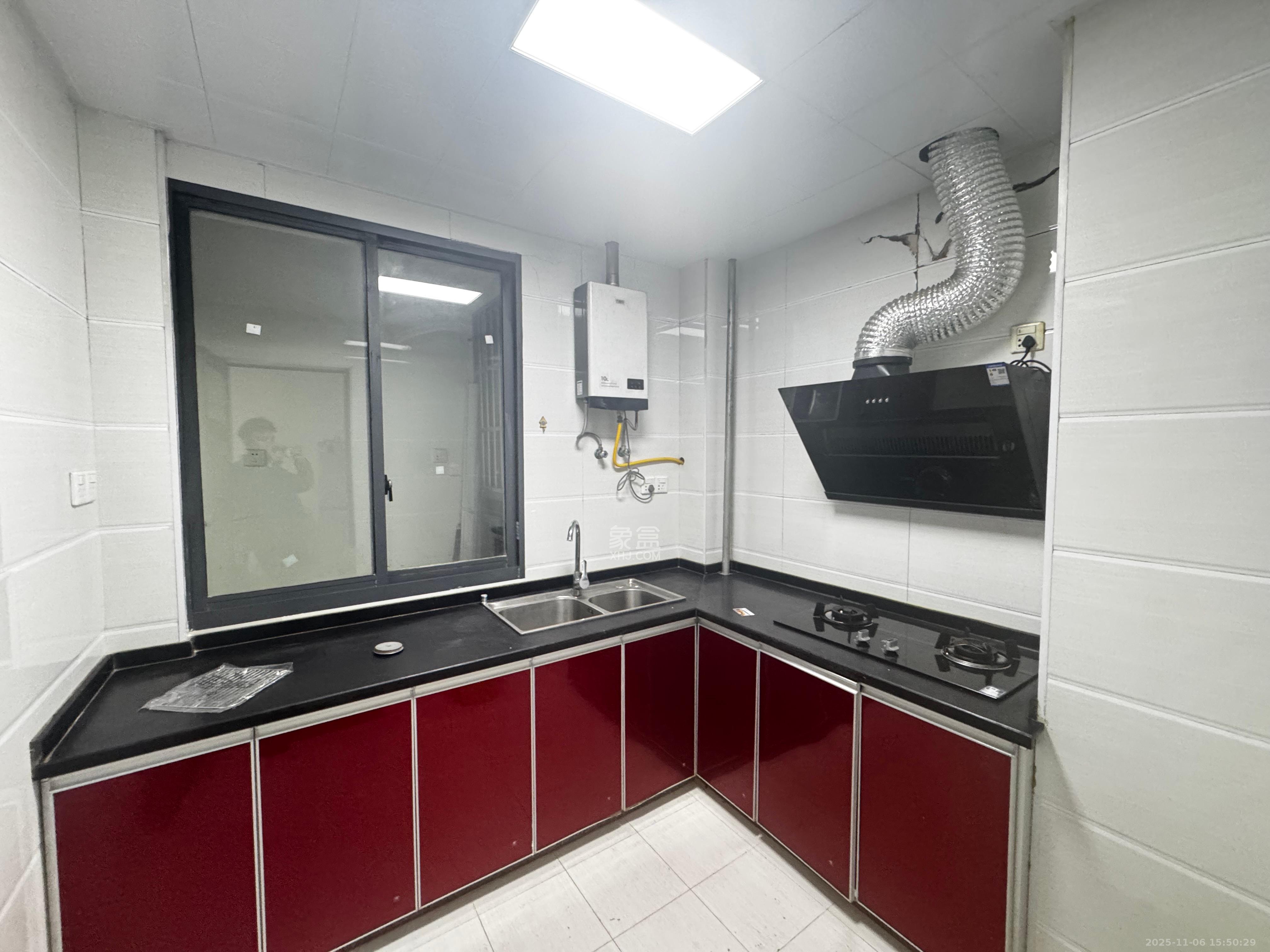 半山壹号  2室2厅1卫    2200.0元/月室内图