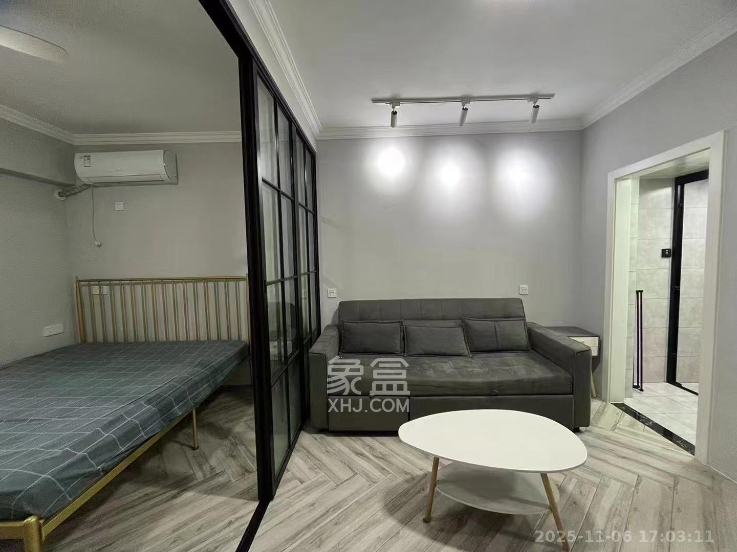 鑫远悦城(鑫远悦时代) 1室1厅1卫 1600.0元/月 鑫远悦城(鑫远悦时代) 1室1厅1卫 1600.0元/月室内图