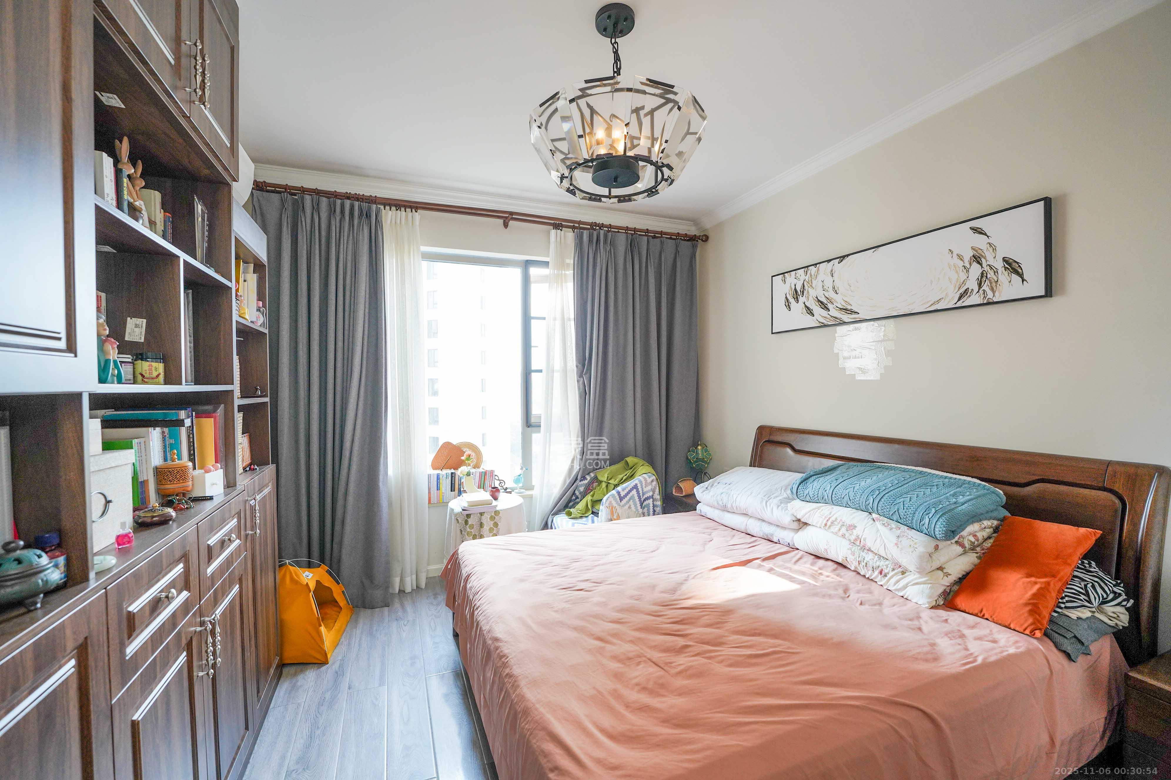 怡海星城  3室2厅2卫    75.0万卧室