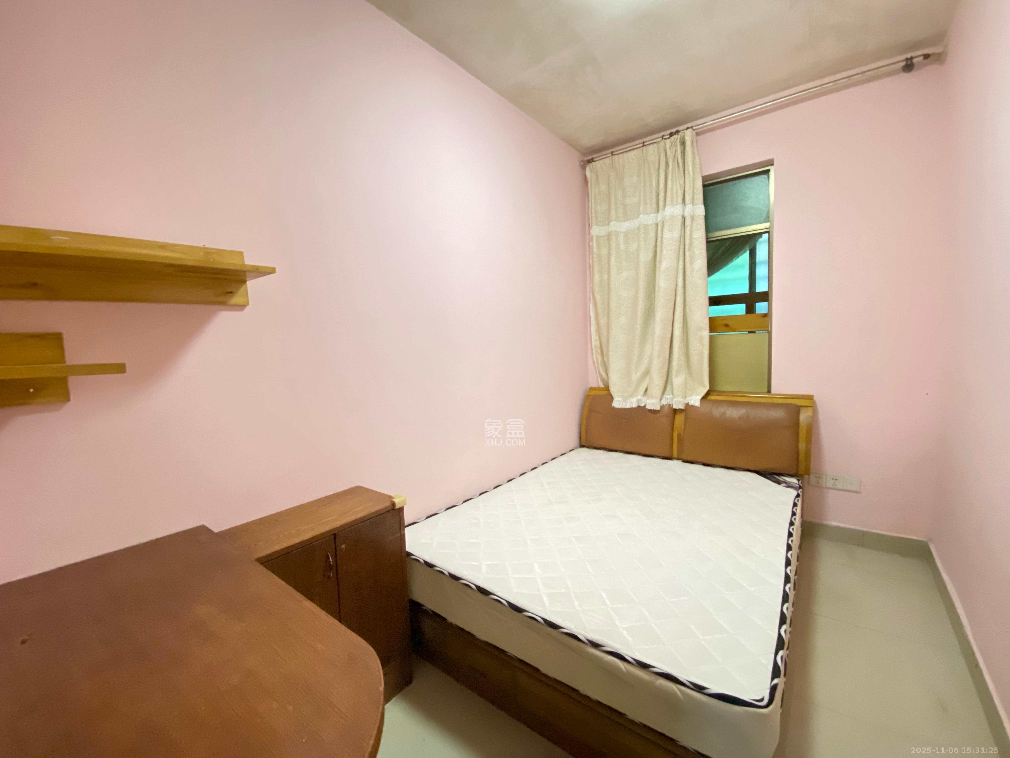 仰天湖1、2村 3室1厅1卫 1800.0元/月 仰天湖1、2村 3室1厅1卫 1800.0元/月室内图