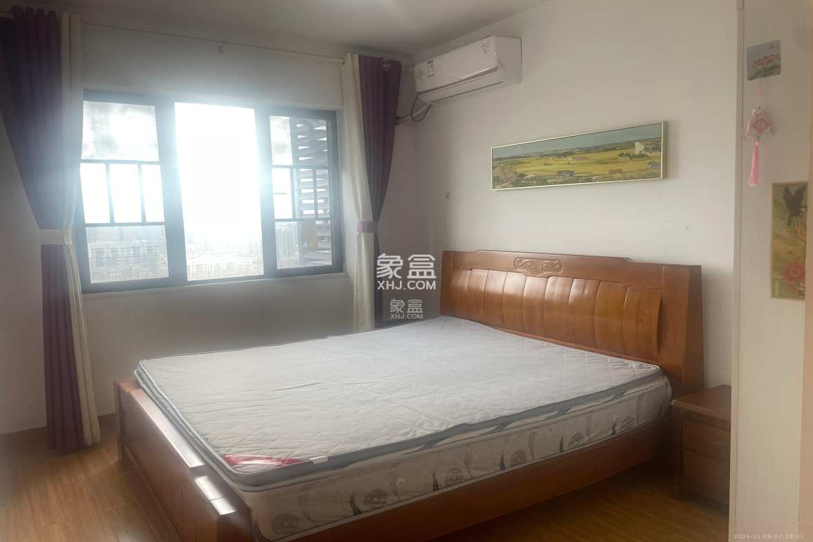 旭辉国际广场(永升商业广场) 3室2厅2卫 3000.0元/月 旭辉国际广场(永升商业广场) 3室2厅2卫 3000.0元/月室内图