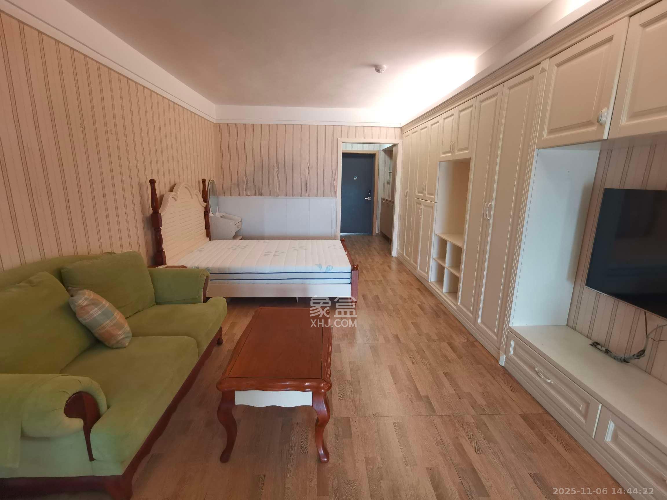 大财门公寓  1室1厅1卫    2000.0元/月室内图