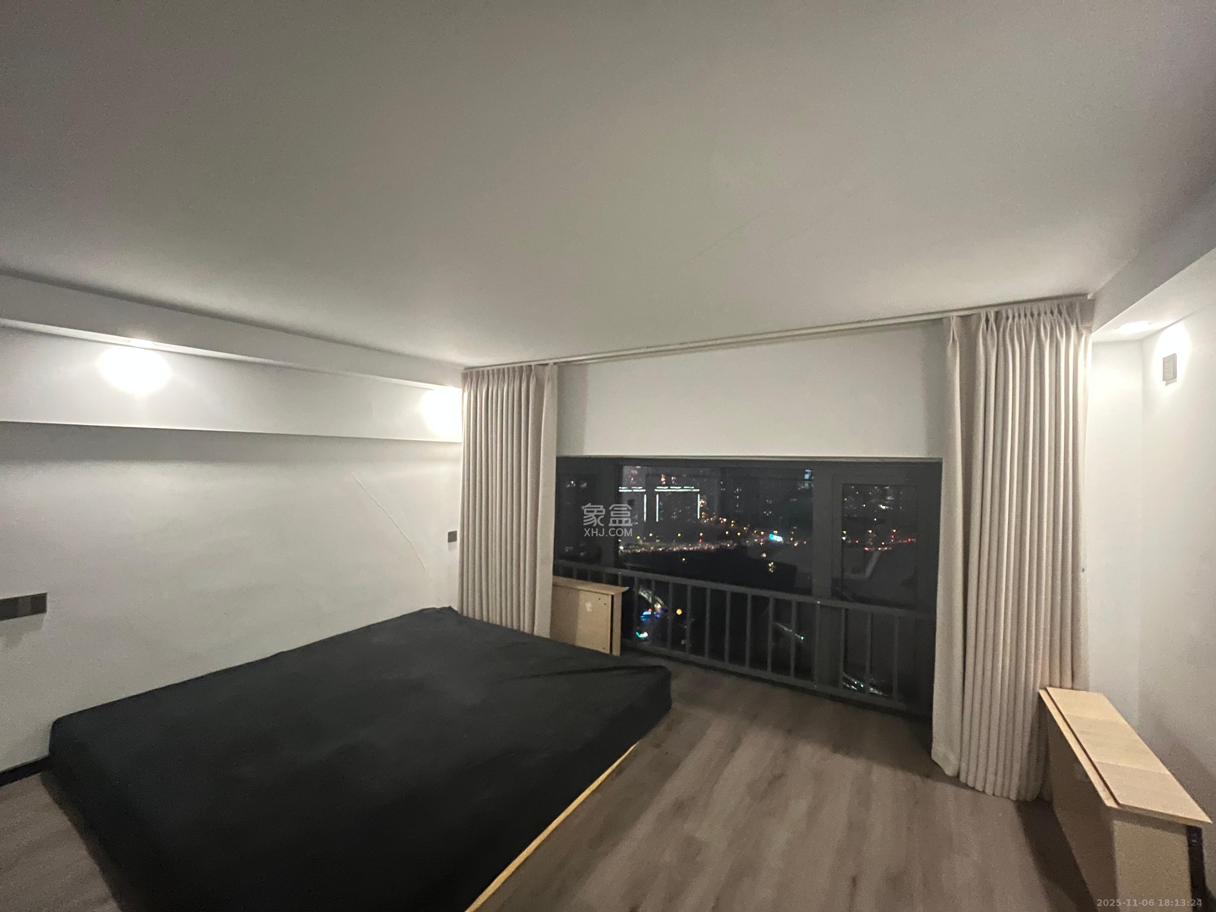 藏珑湖上公馆  2室1厅1卫    2400.0元/月室内图