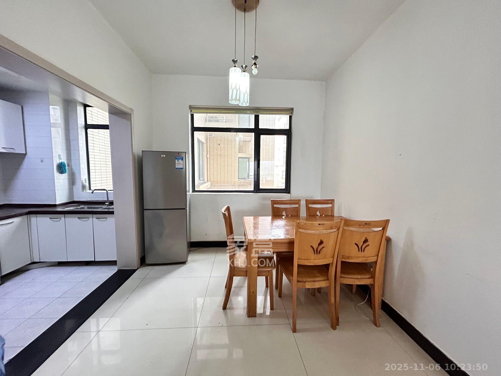 长盛岚庭 3室2厅1卫 2000.0元/月 长盛岚庭 3室2厅1卫 2000.0元/月室内图