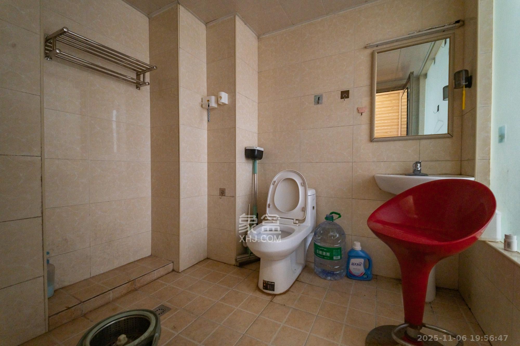 爱都(IDO) 1室1厅1卫 31.8万 爱都(IDO) 1室1厅1卫 31.8万卫生间