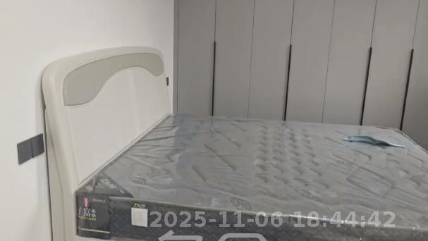 山水梅溪雅郡  3室2厅1卫    3000.0元/月室内图