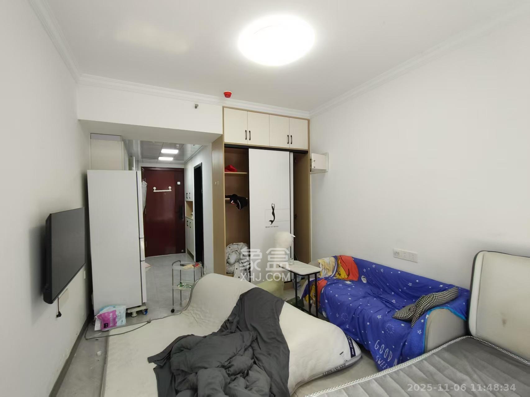 碧桂园城市之光  1室0厅1卫    1600.0元/月