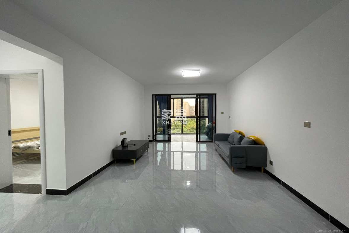 鑫远悦城(鑫远悦时代) 3室2厅1卫 2400.0元/月 鑫远悦城(鑫远悦时代) 3室2厅1卫 2400.0元/月室内图