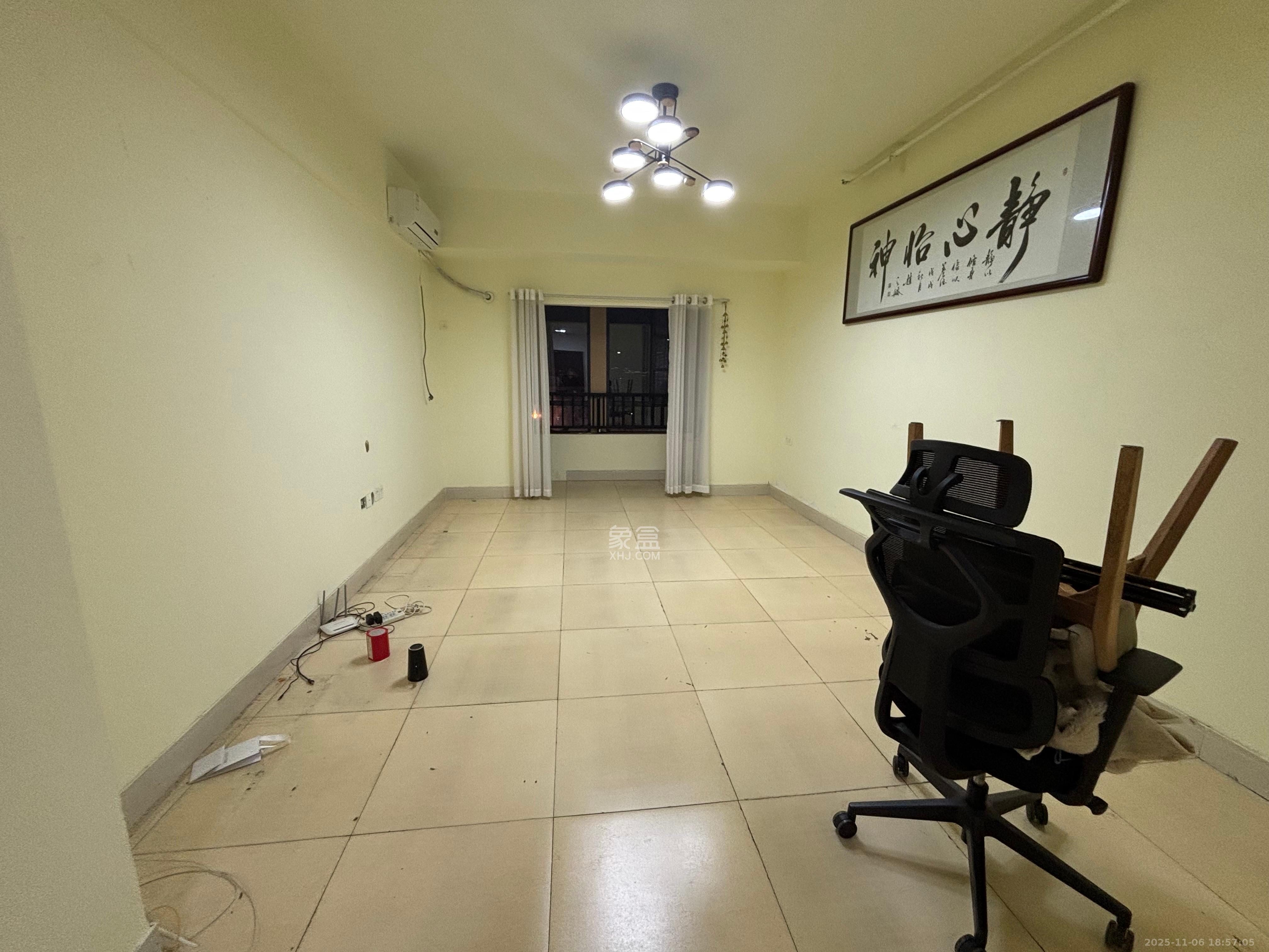 融圣国际  1室1厅1卫    1500.0元/月