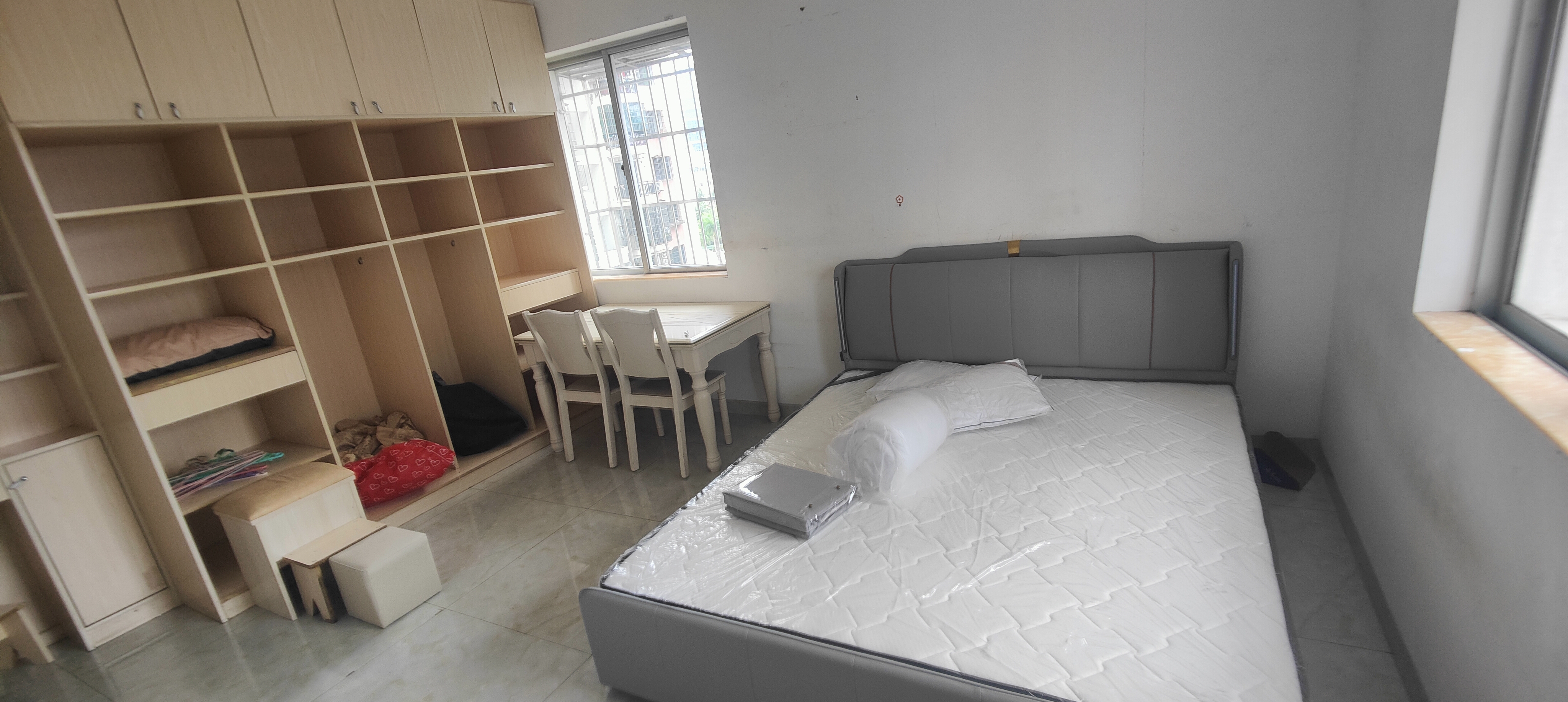 汇宇金城 2室2厅1卫 2200.0元/月 汇宇金城 2室2厅1卫 2200.0元/月室内图