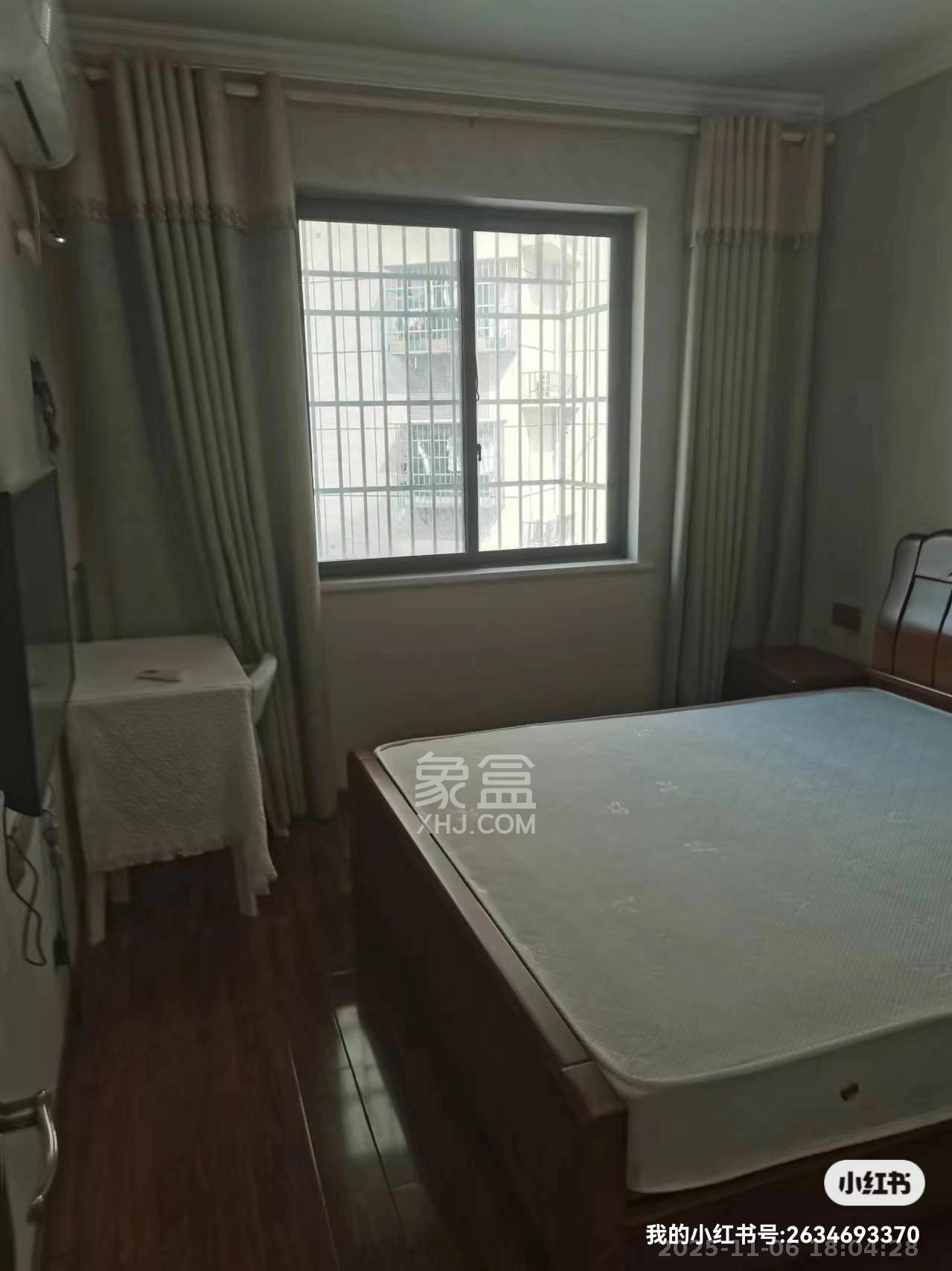 西韵佳苑  2室2厅1卫    2400.0元/月室内图