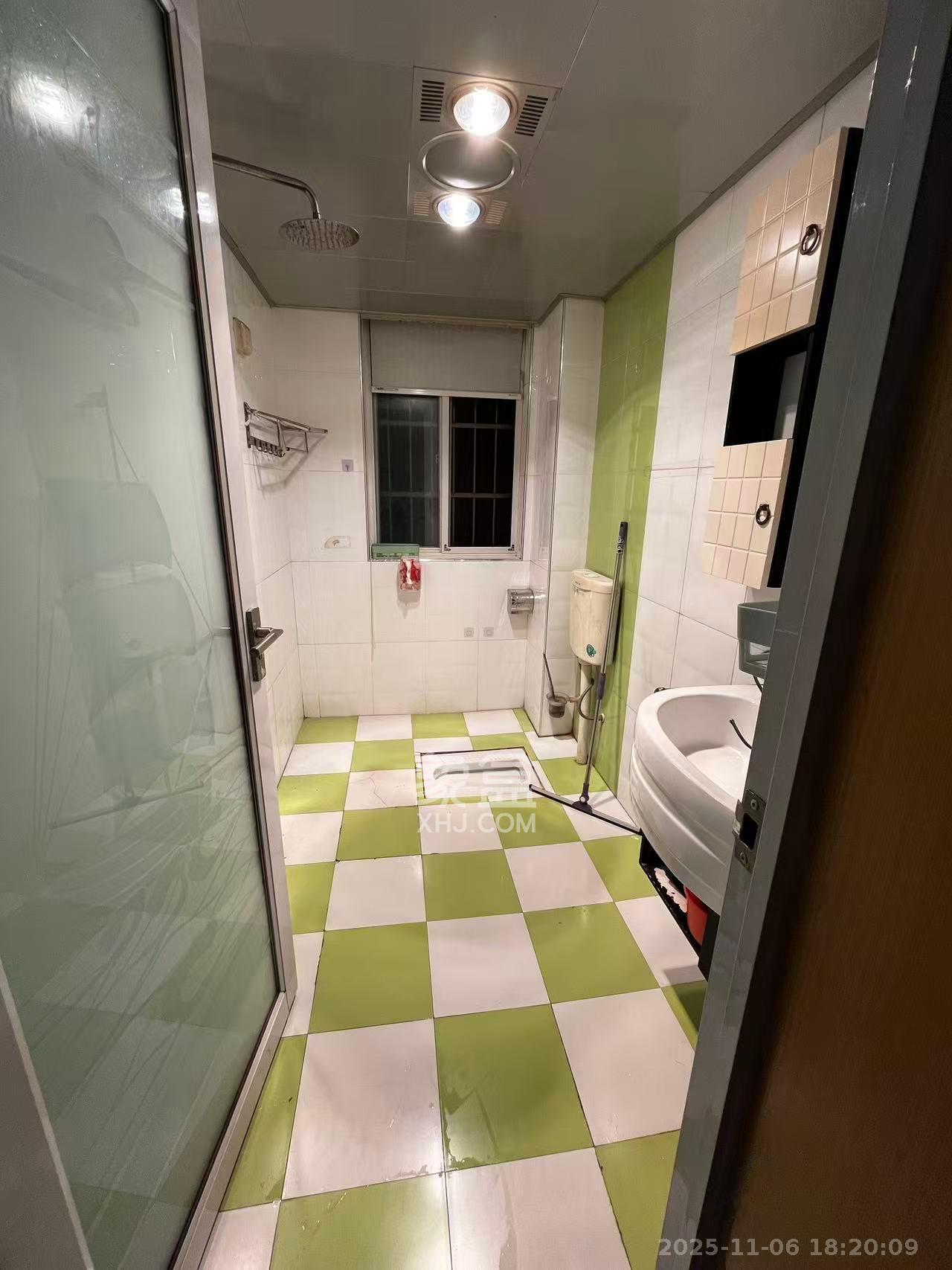 紫晶城 2室1厅1卫 1600.0元/月 紫晶城 2室1厅1卫 1600.0元/月室内图