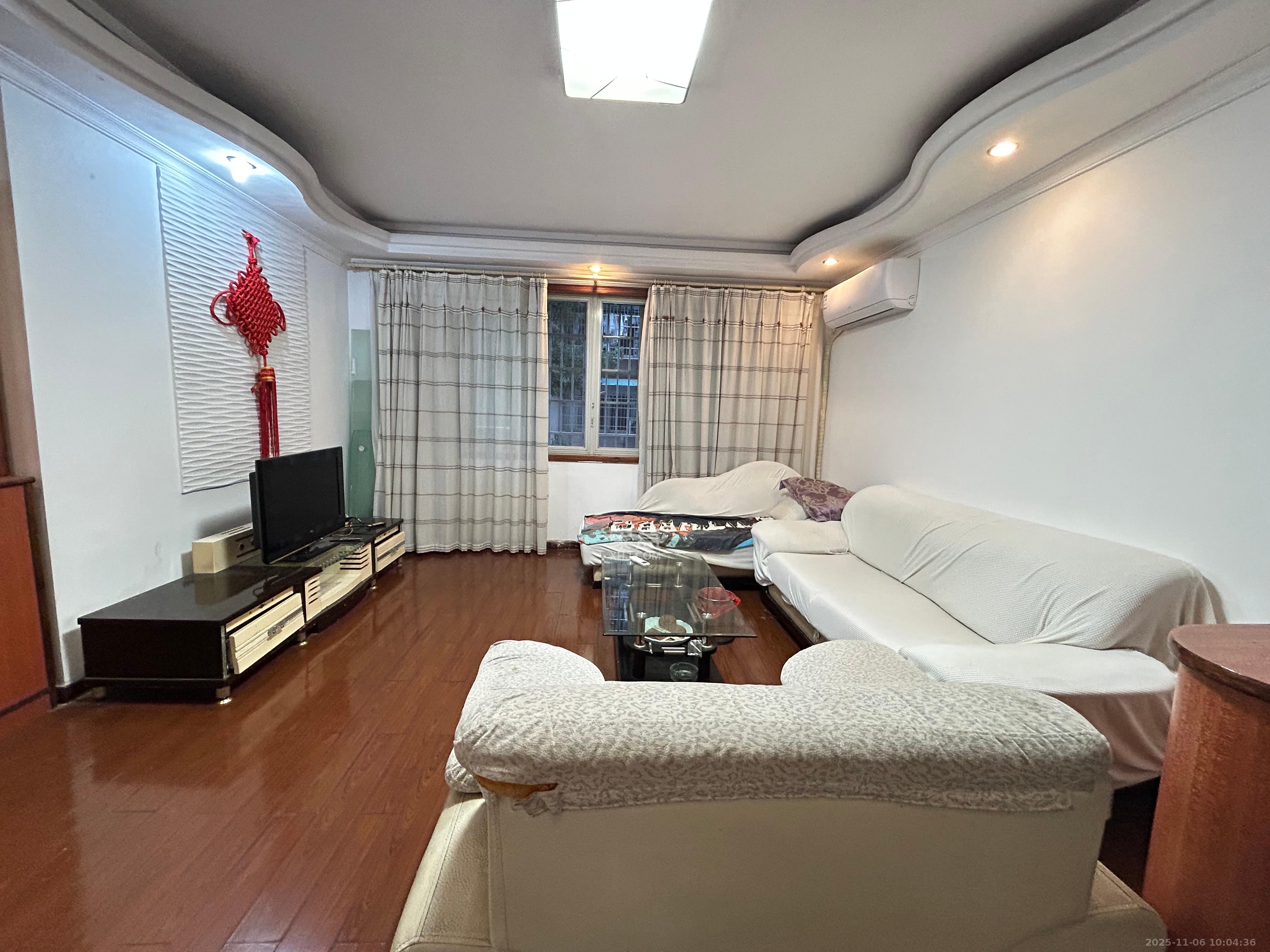 长探家园 2室2厅1卫 2200.0元/月 长探家园 2室2厅1卫 2200.0元/月室内图