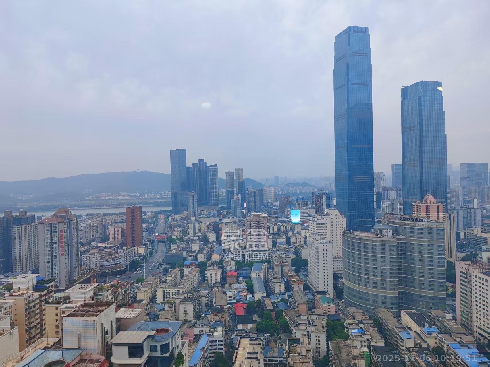 明城国际  2室1厅1卫    3280.0元/月室内图