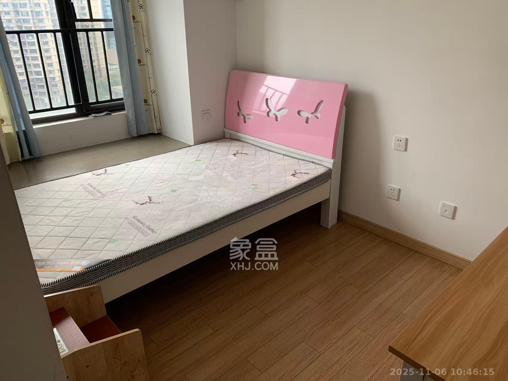 万科金域蓝湾 4室2厅2卫 3000.0元/月 万科金域蓝湾 4室2厅2卫 3000.0元/月室内图