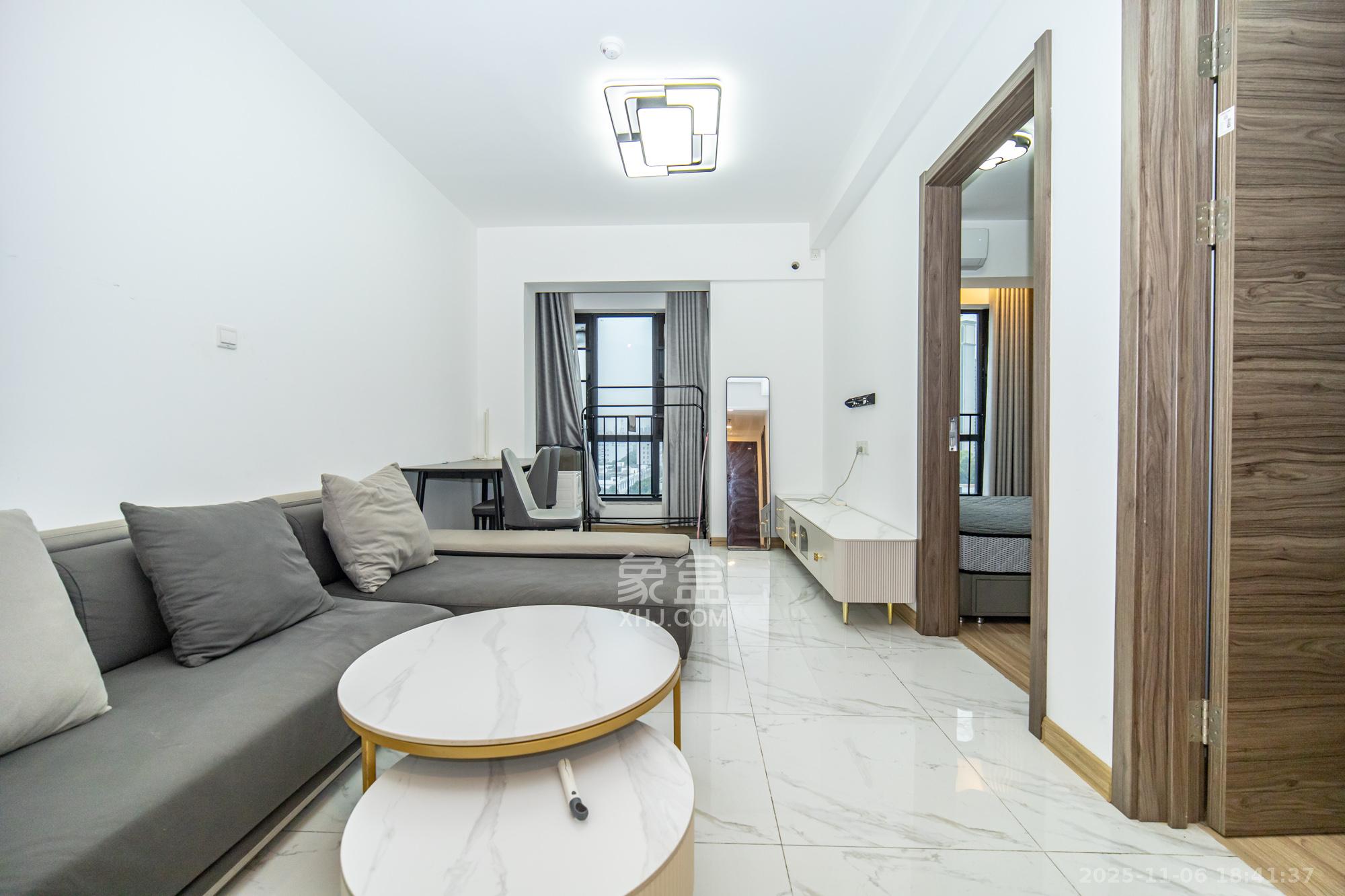 新长海漓湘悦  2室2厅1卫    42.0万