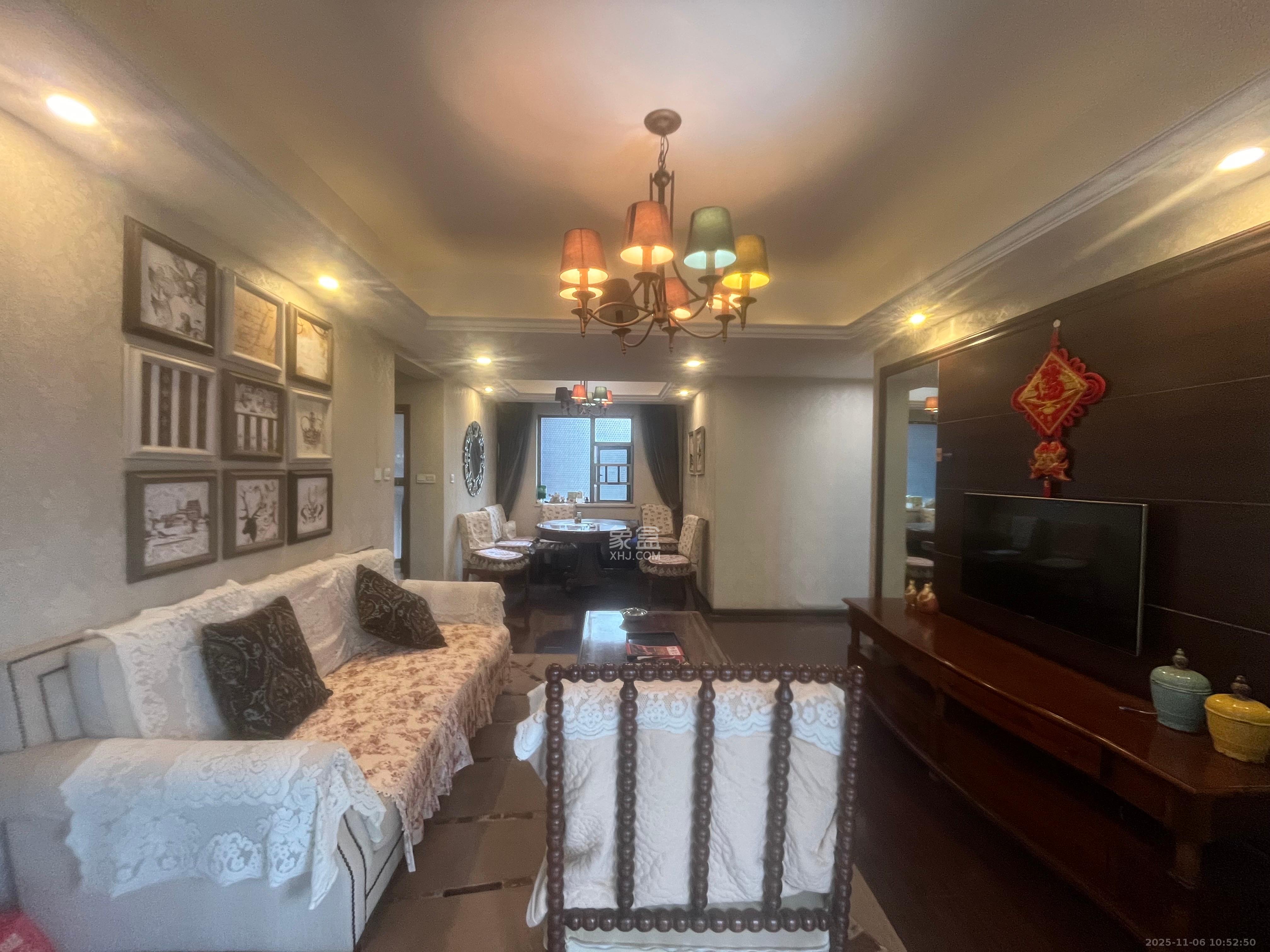 江山帝景哈佛  3室2厅2卫    2500.0元/月室内图