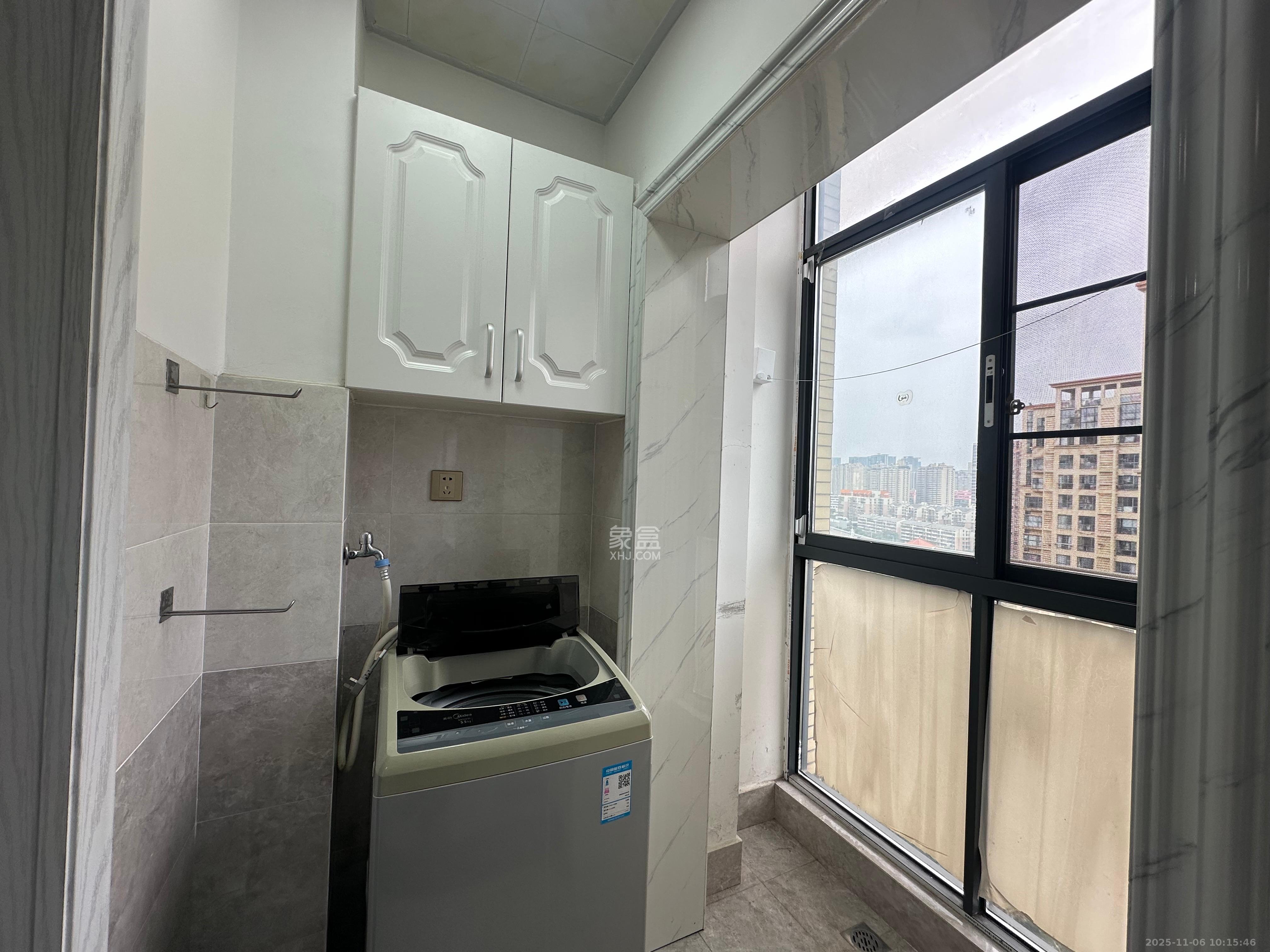 长盛岚庭  1室1厅1卫    1700.0元/月室内图