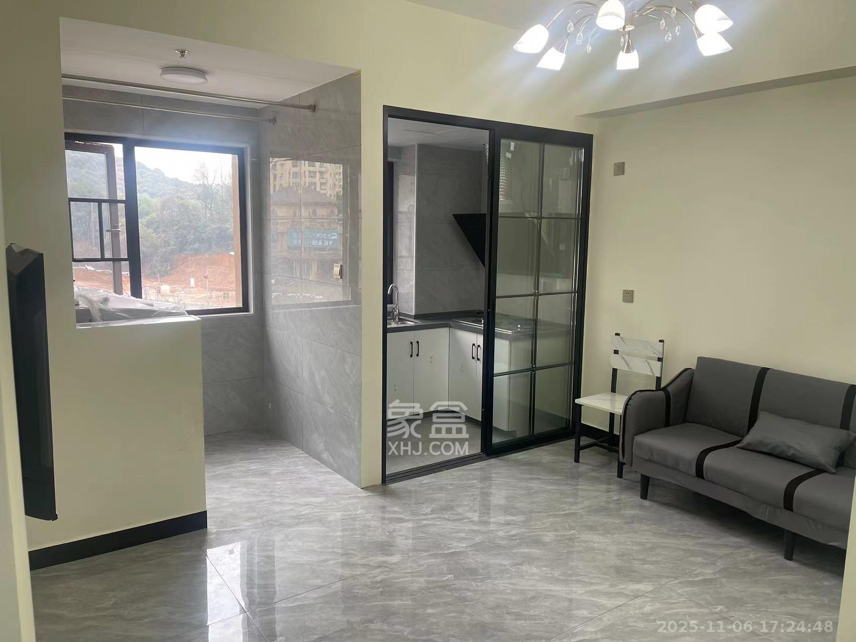 福晟钱隆国际(晟冉景苑) 2室1厅1卫 1700.0元/月 福晟钱隆国际(晟冉景苑) 2室1厅1卫 1700.0元/月室内图