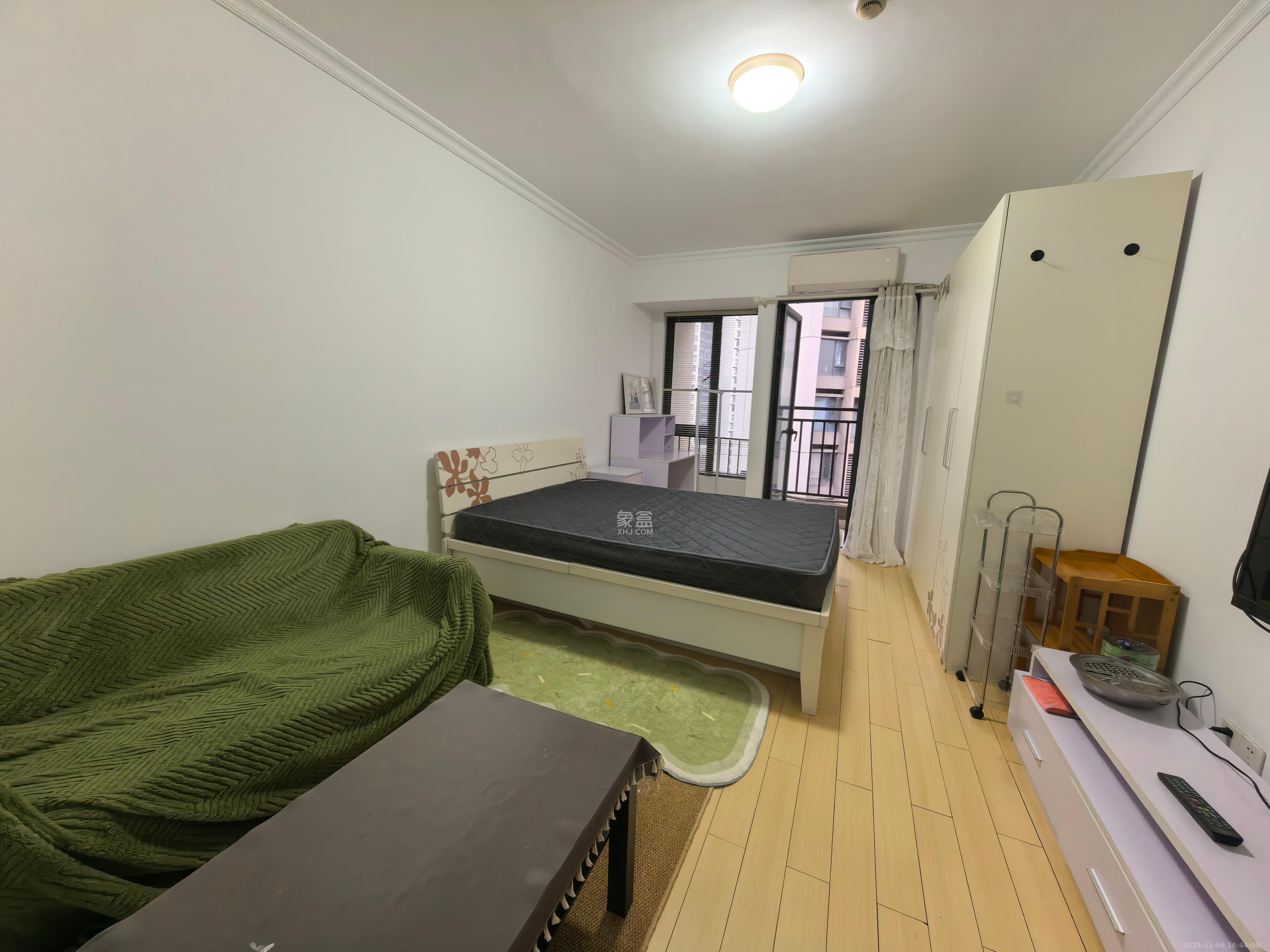 万科城市花园 1室1厅0卫 1100.0元/月 万科城市花园 1室1厅0卫 1100.0元/月室内图