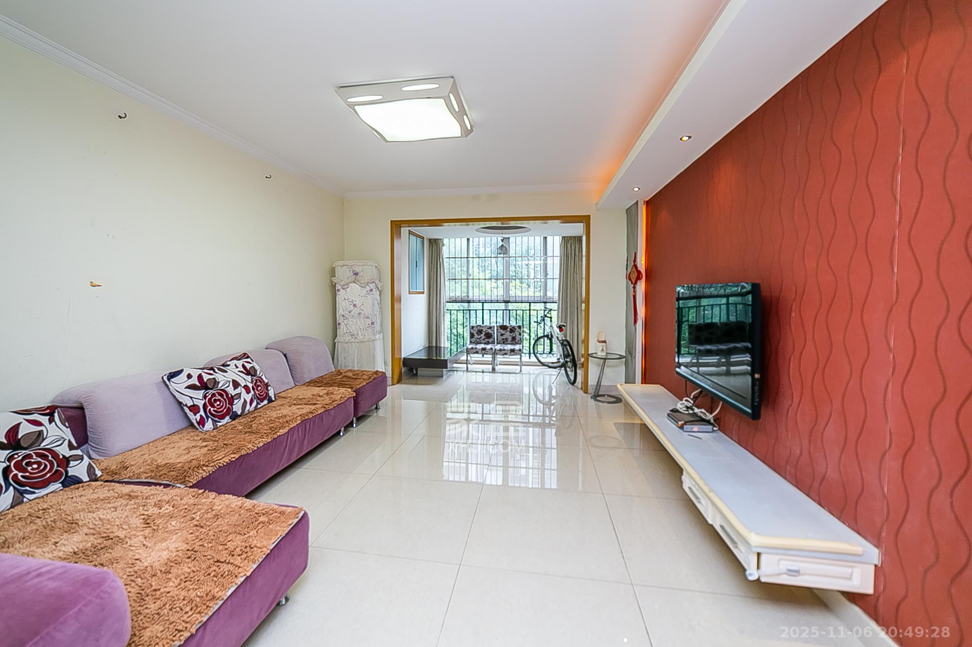 天鸿天府（天鸿中央大院）  3室2厅2卫    115.0万