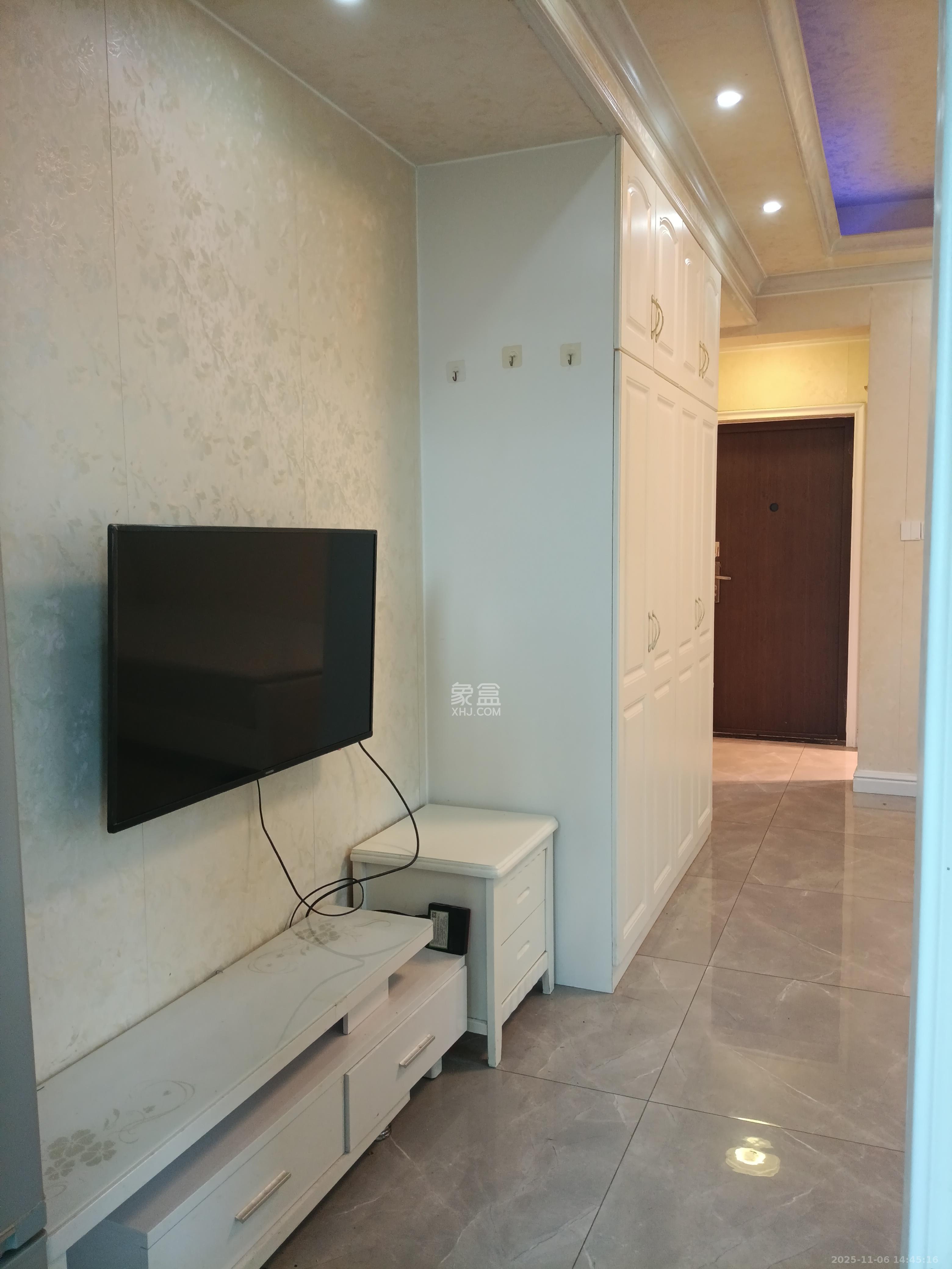 未来漫城  1室1厅1卫    1300.0元/月室内图