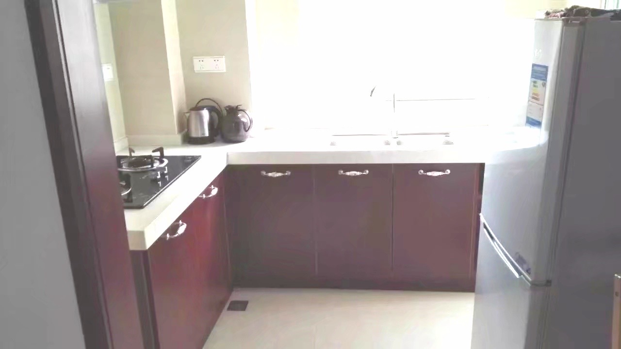 天上人间 3室1厅2卫 3300.0元/月 天上人间 3室1厅2卫 3300.0元/月室内图