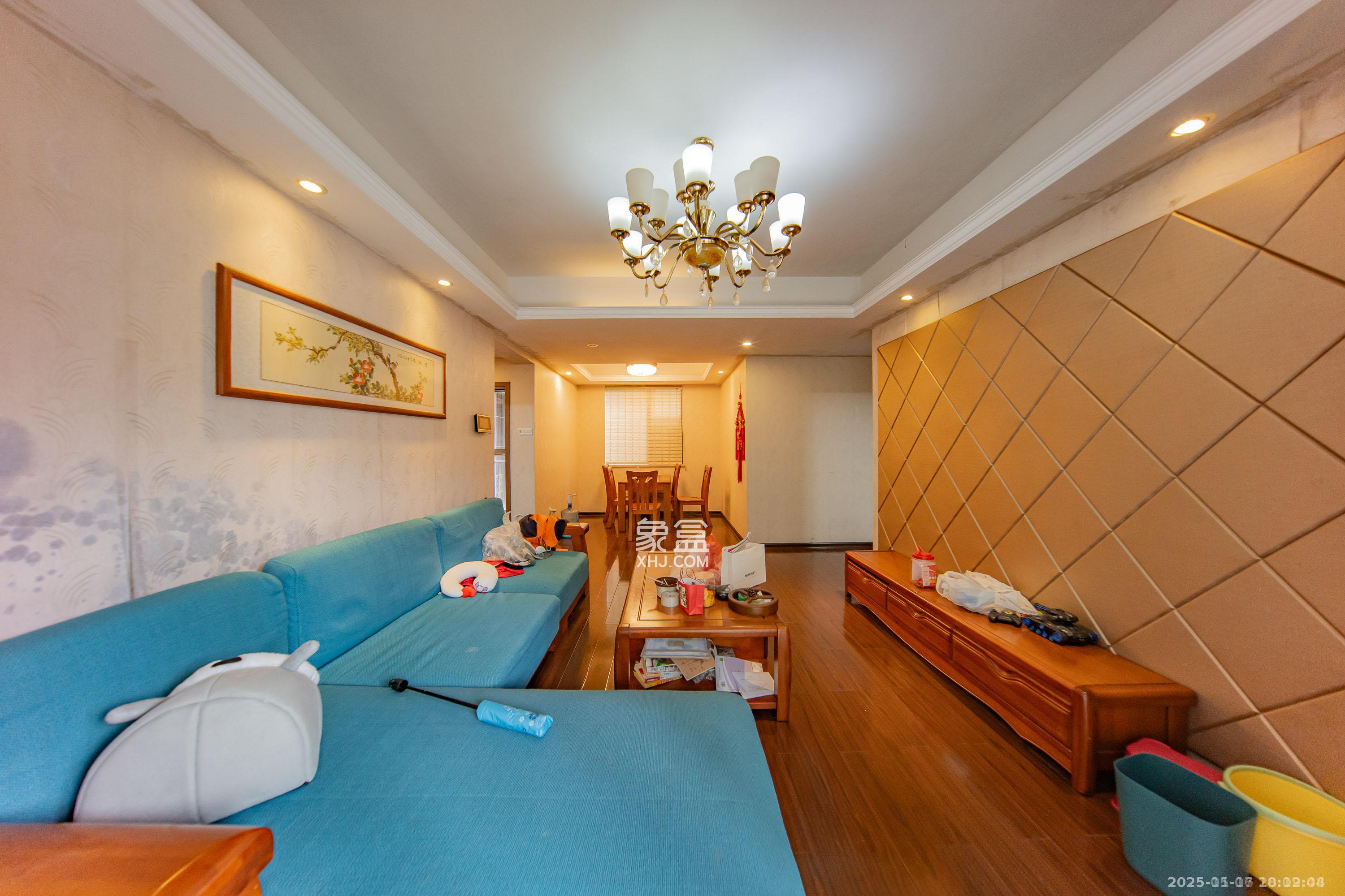 江山帝景哈佛 3室2厅2卫 2100.0元/月 江山帝景哈佛 3室2厅2卫 2100.0元/月室内图