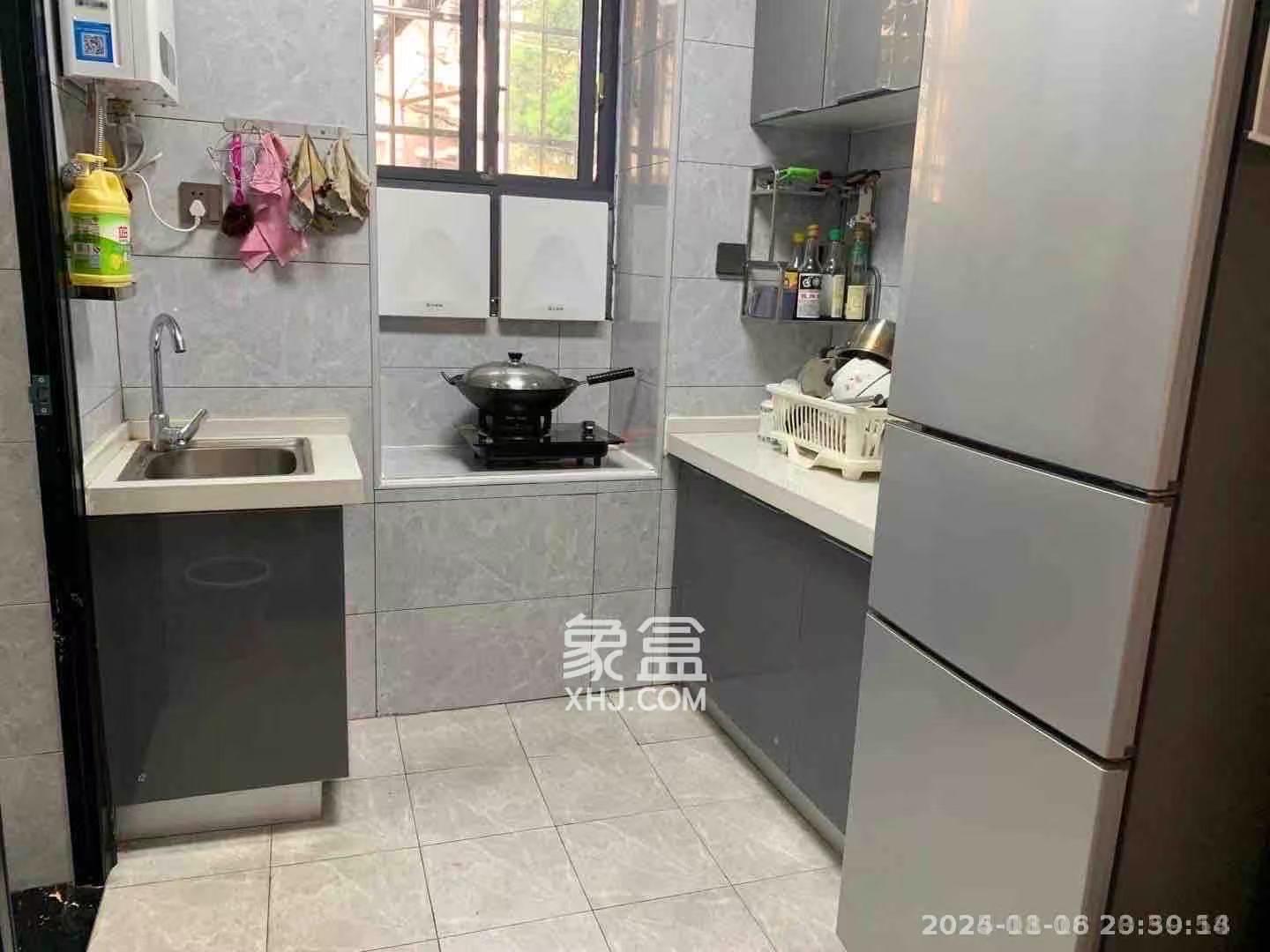 狮子山一片  1室1厅1卫    1600.0元/月室内图