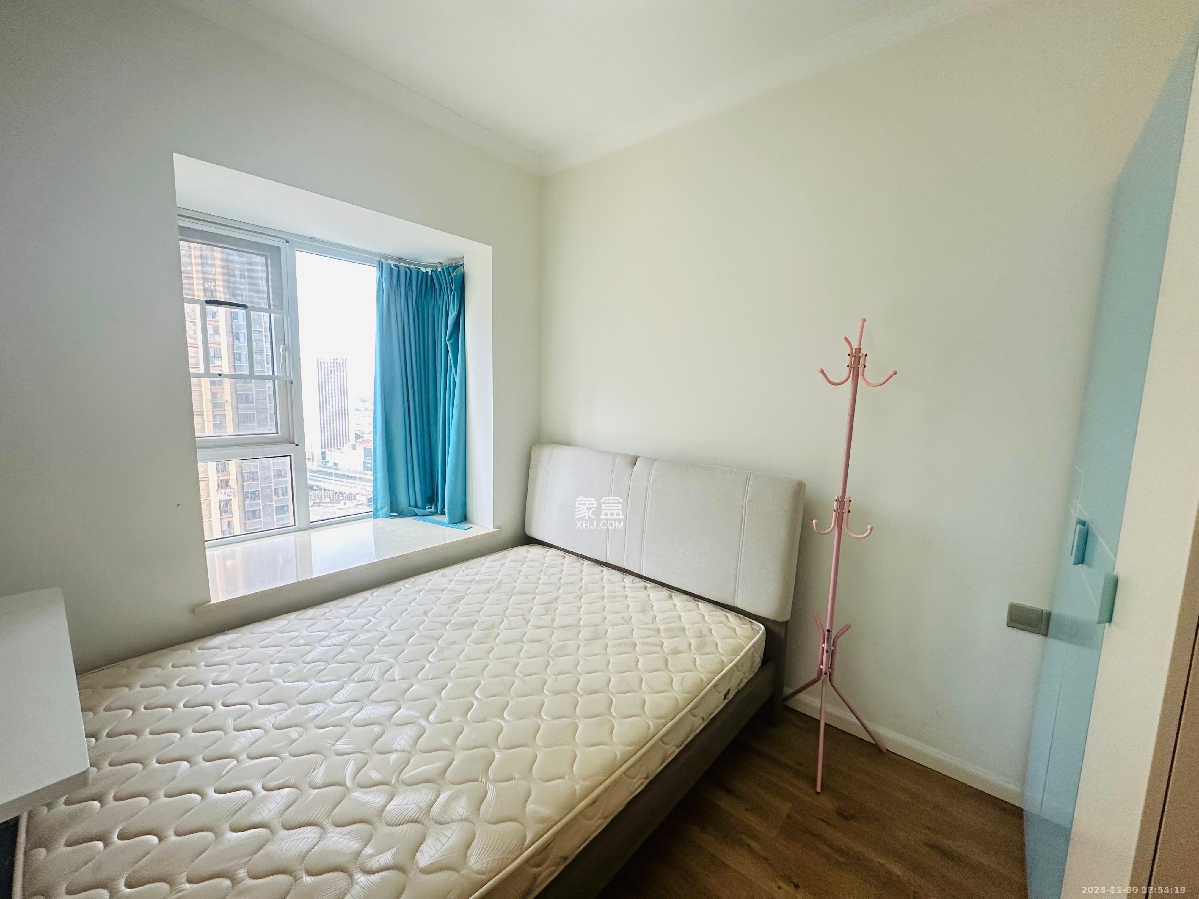 荣盛花语城  3室2厅1卫    1700.0元/月室内图