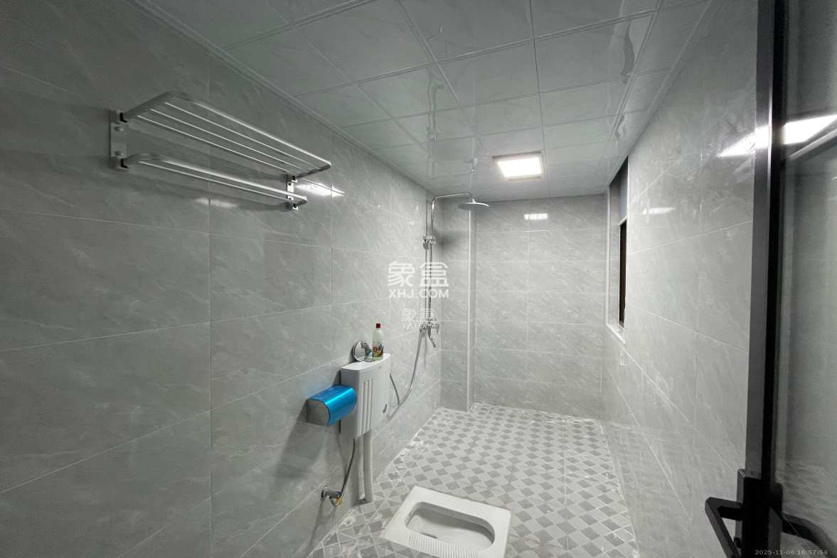 鑫远悦城(鑫远悦时代) 3室2厅1卫 2400.0元/月 鑫远悦城(鑫远悦时代) 3室2厅1卫 2400.0元/月室内图