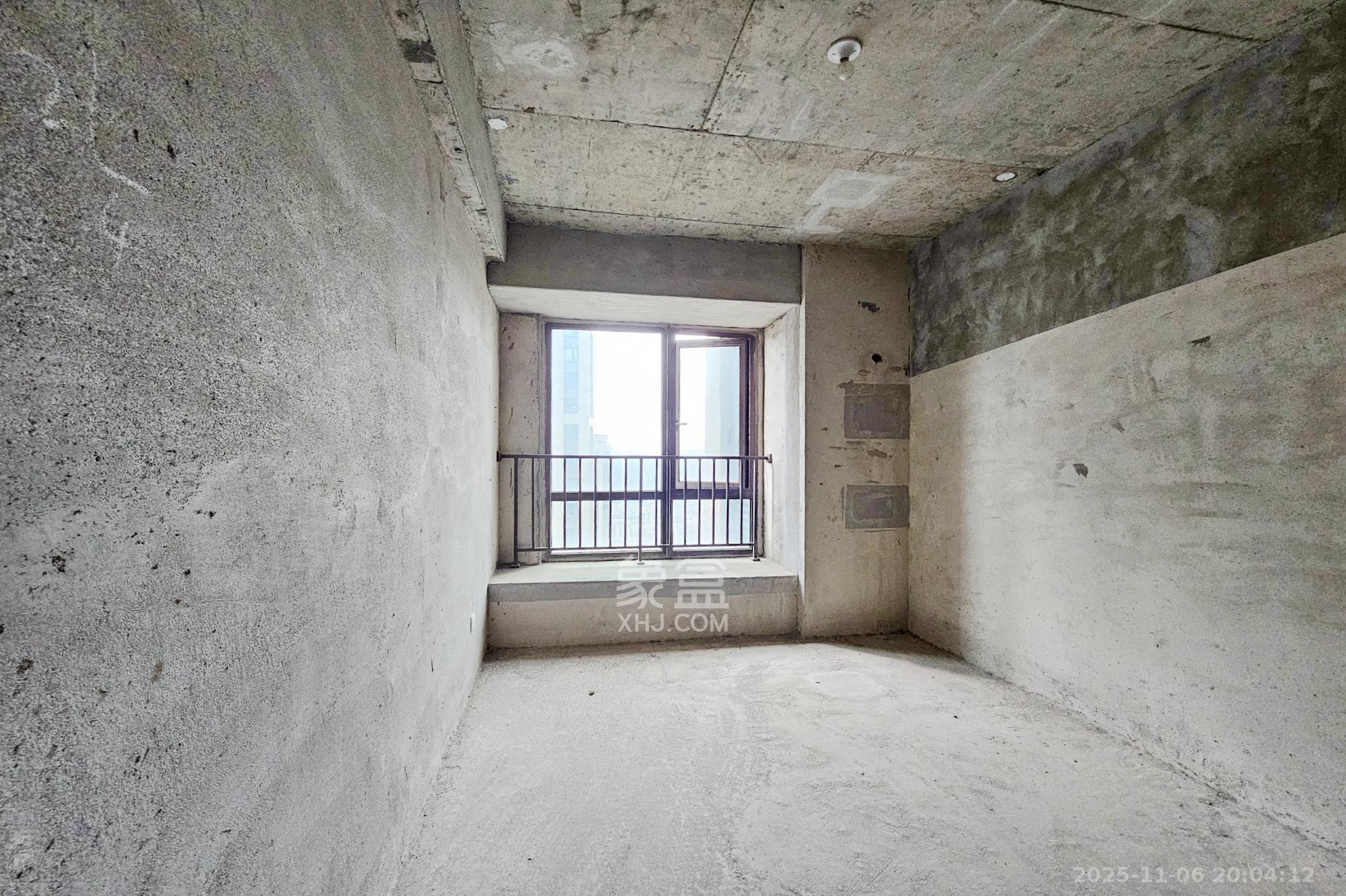 明昇壹城（明昇时代广场）二期  4室2厅3卫    410.0万卧室