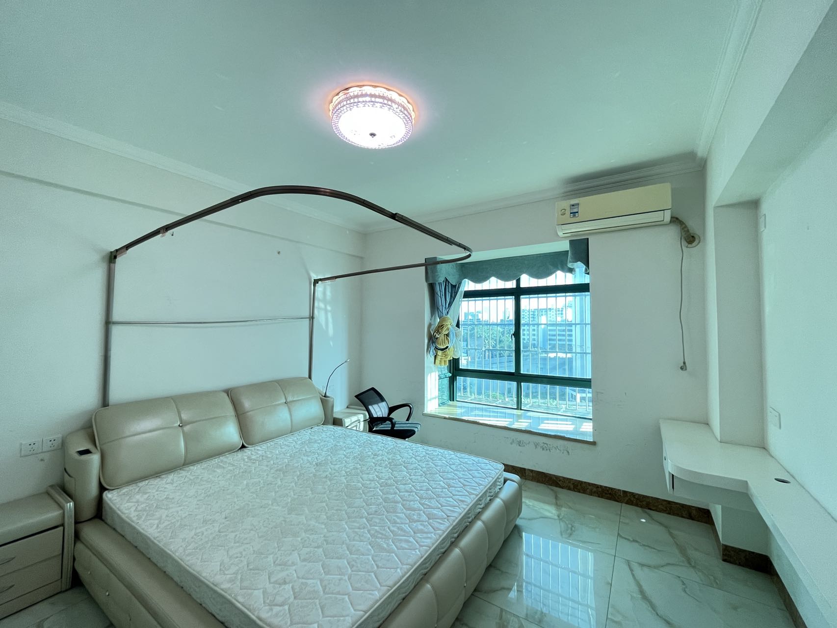 鑫元中公寓  2室2厅1卫    2500.0元/月室内图