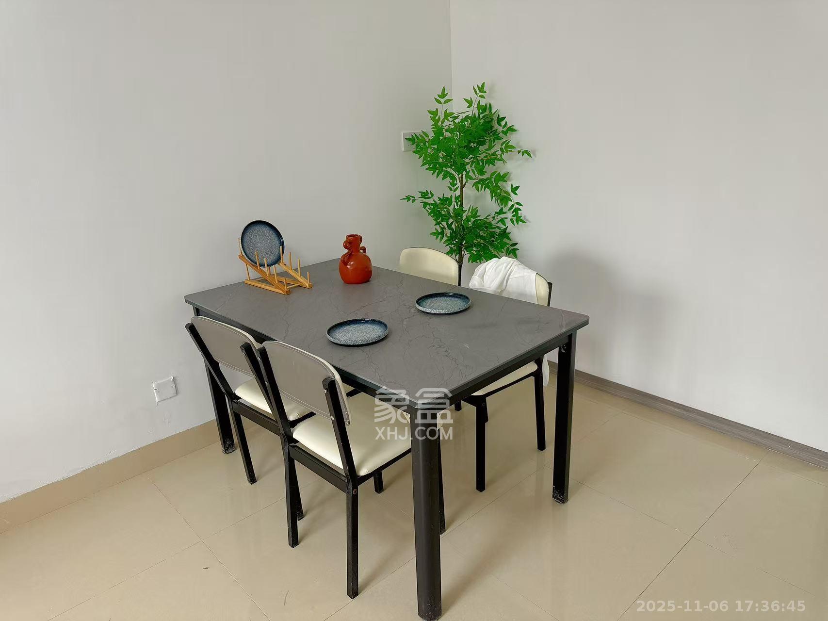 香樟兰亭（朗峰苑）  1室2厅1卫    2445.0元/月小区图