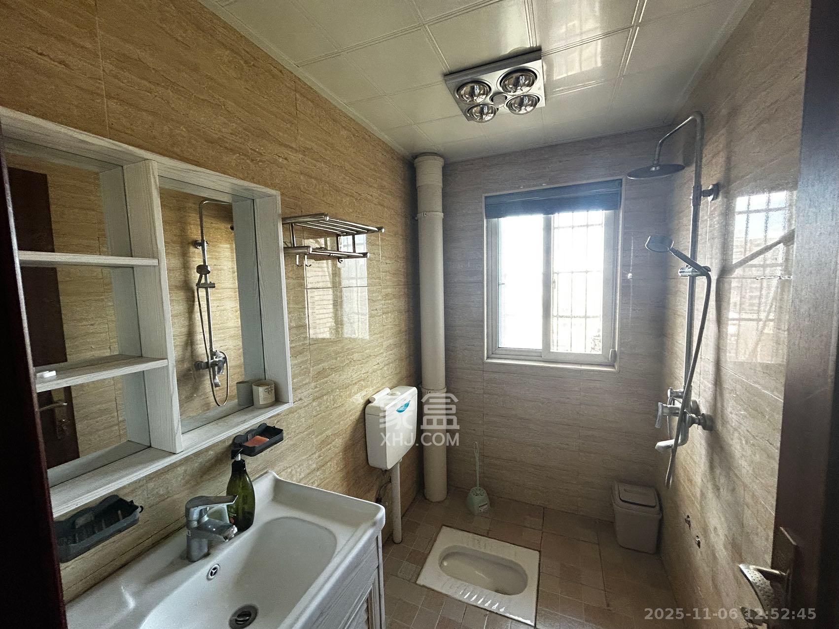 楚天世纪城东苑  2室2厅1卫    1600.0元/月室内图