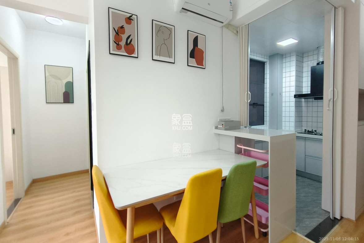 轻盐阳光CEO(轻盐雅苑)(轻奢时代) 2室2厅2卫 2000.0元/月 轻盐阳光CEO(轻盐雅苑)(轻奢时代) 2室2厅2卫 2000.0元/月室内图